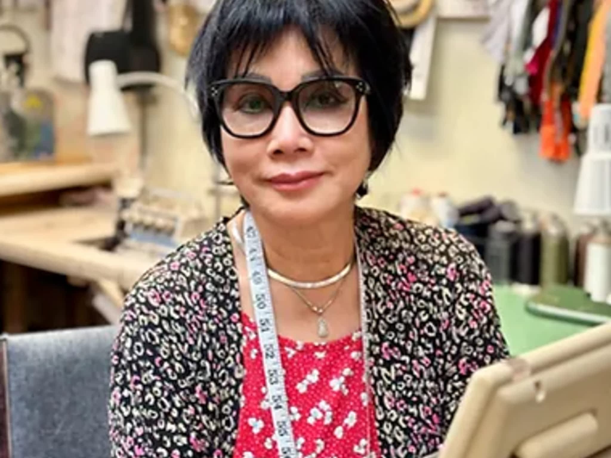 photo Lynn's Tailoring