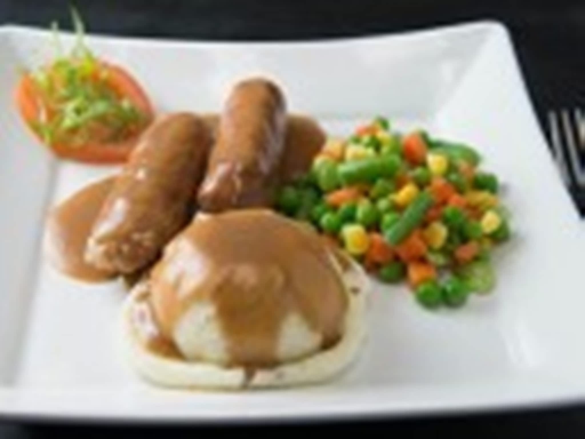 photo Mae's Elite Foods & Catering Inc