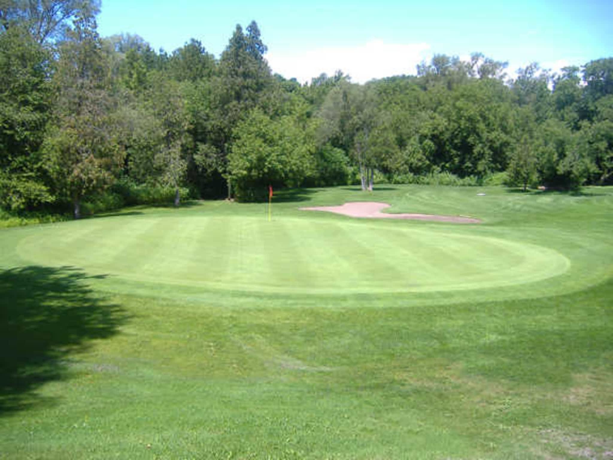 photo Lyndebrook Golf Course