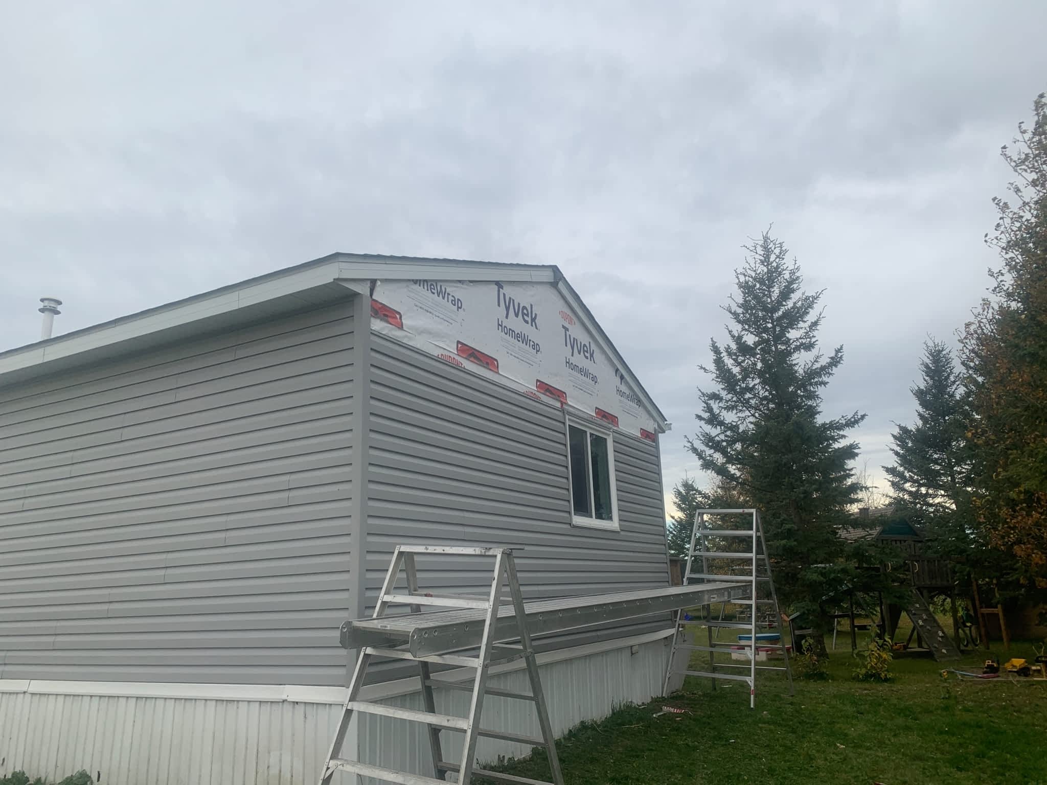 photo BJ's Exteriors