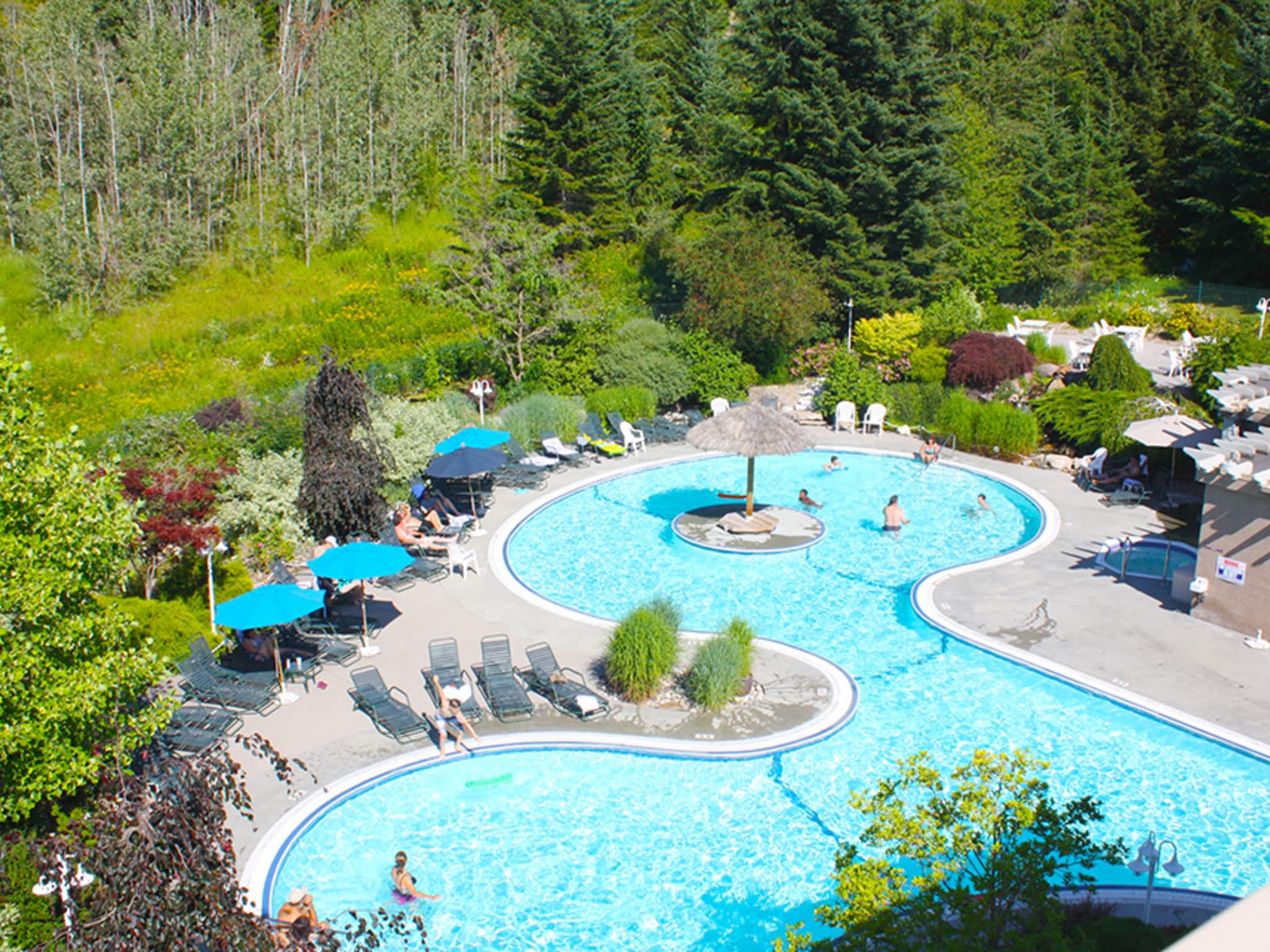 photo Hilltop Inn