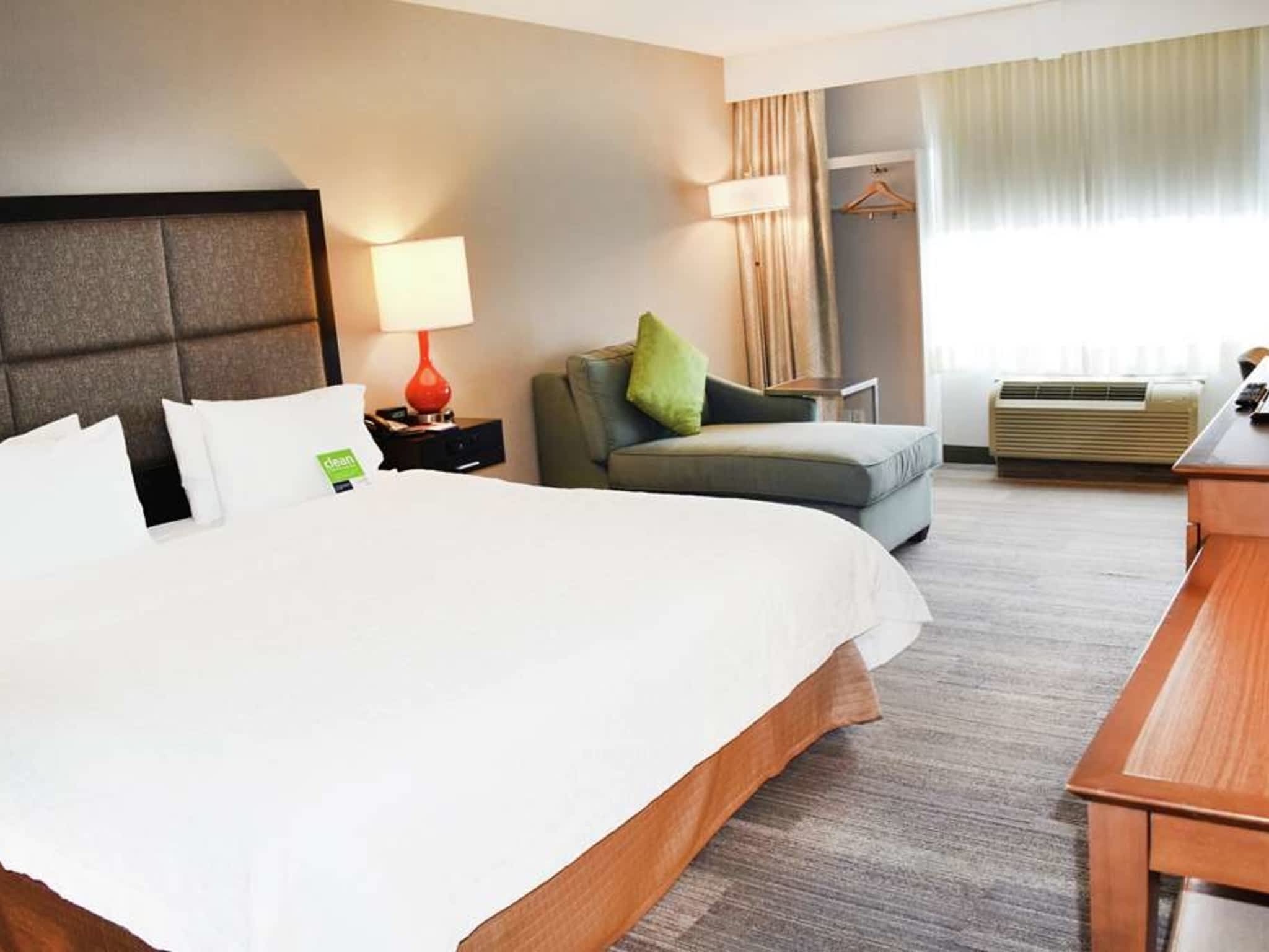 photo Hampton Inn & Suites By Hilton Calgary- University Northwest