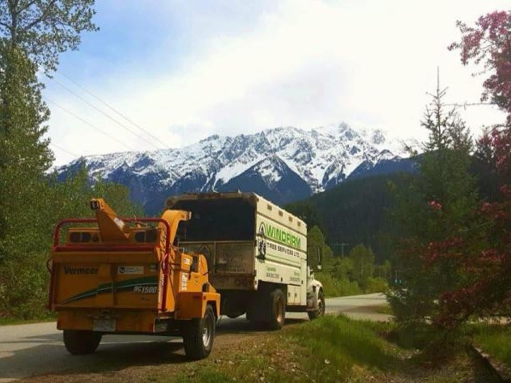 photo Windfirm Tree Services