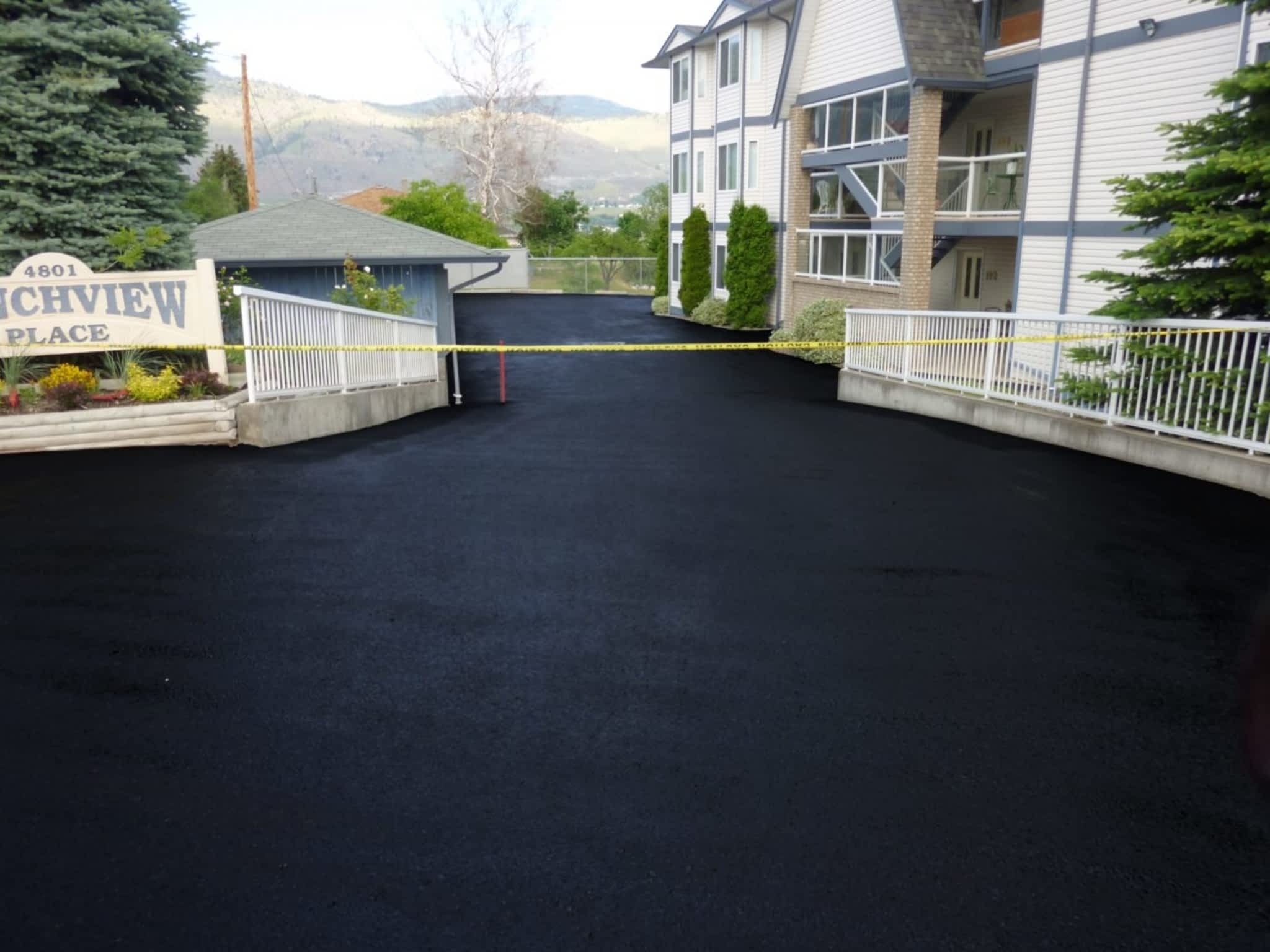 photo Dark Coat Sealcoating & Paving Inc