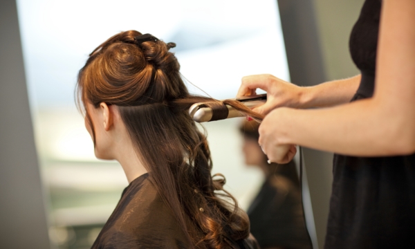 Find Montreal’s top hair stylists and colourists