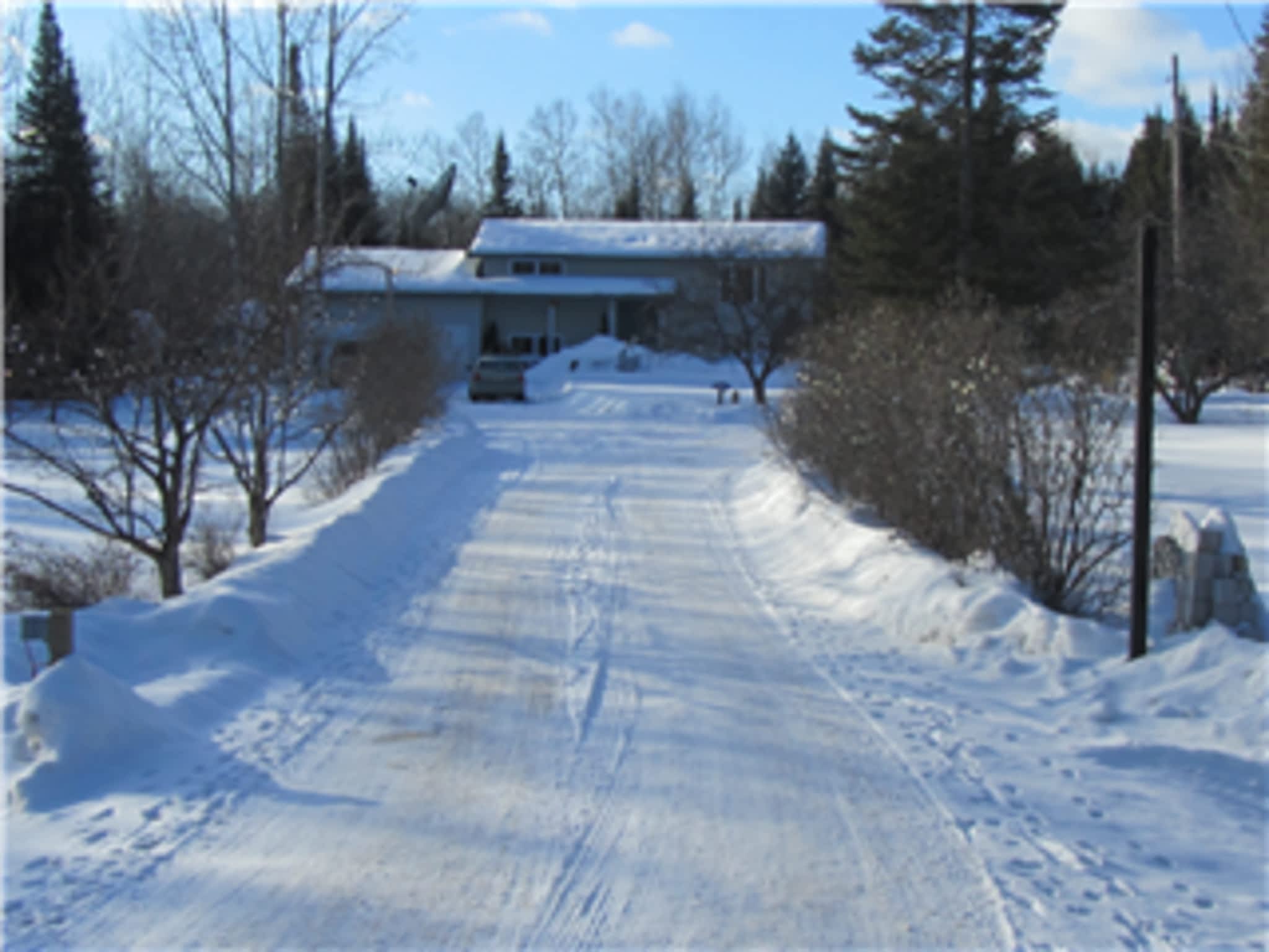 Tripaway Reg'd Boarding Kennels Thunder Bay, ON 995 Gratton Rd