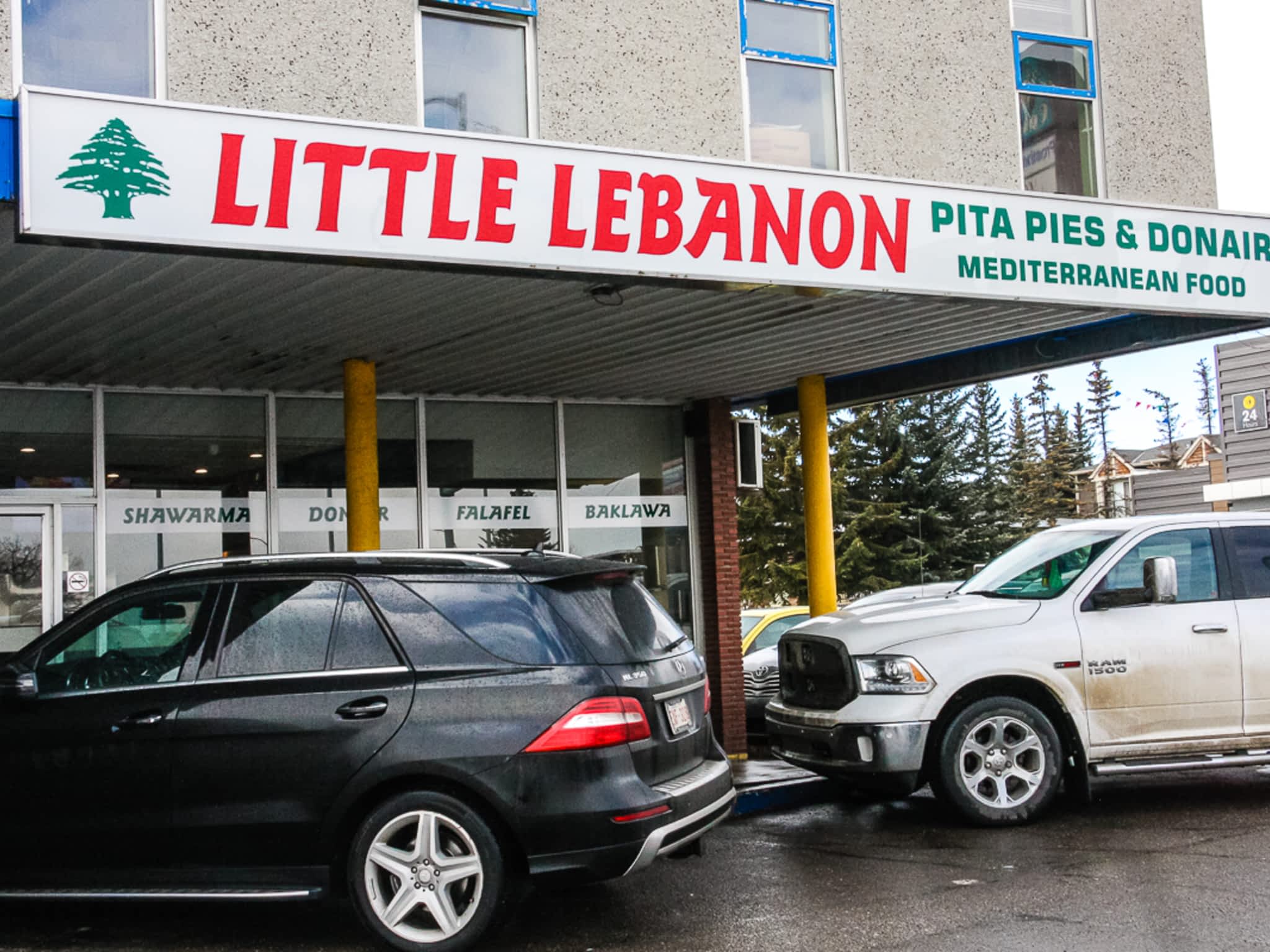 photo Little Lebanon Pita Pies & Donair