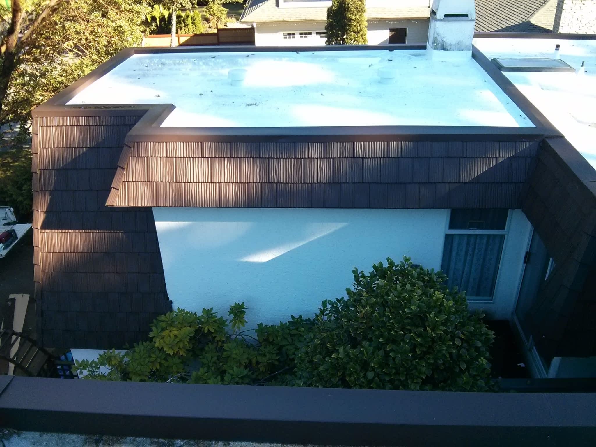 photo Canwest Roofing