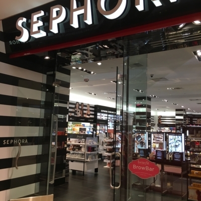 SEPHORA - Parfumeries et magasins de produits de beauté