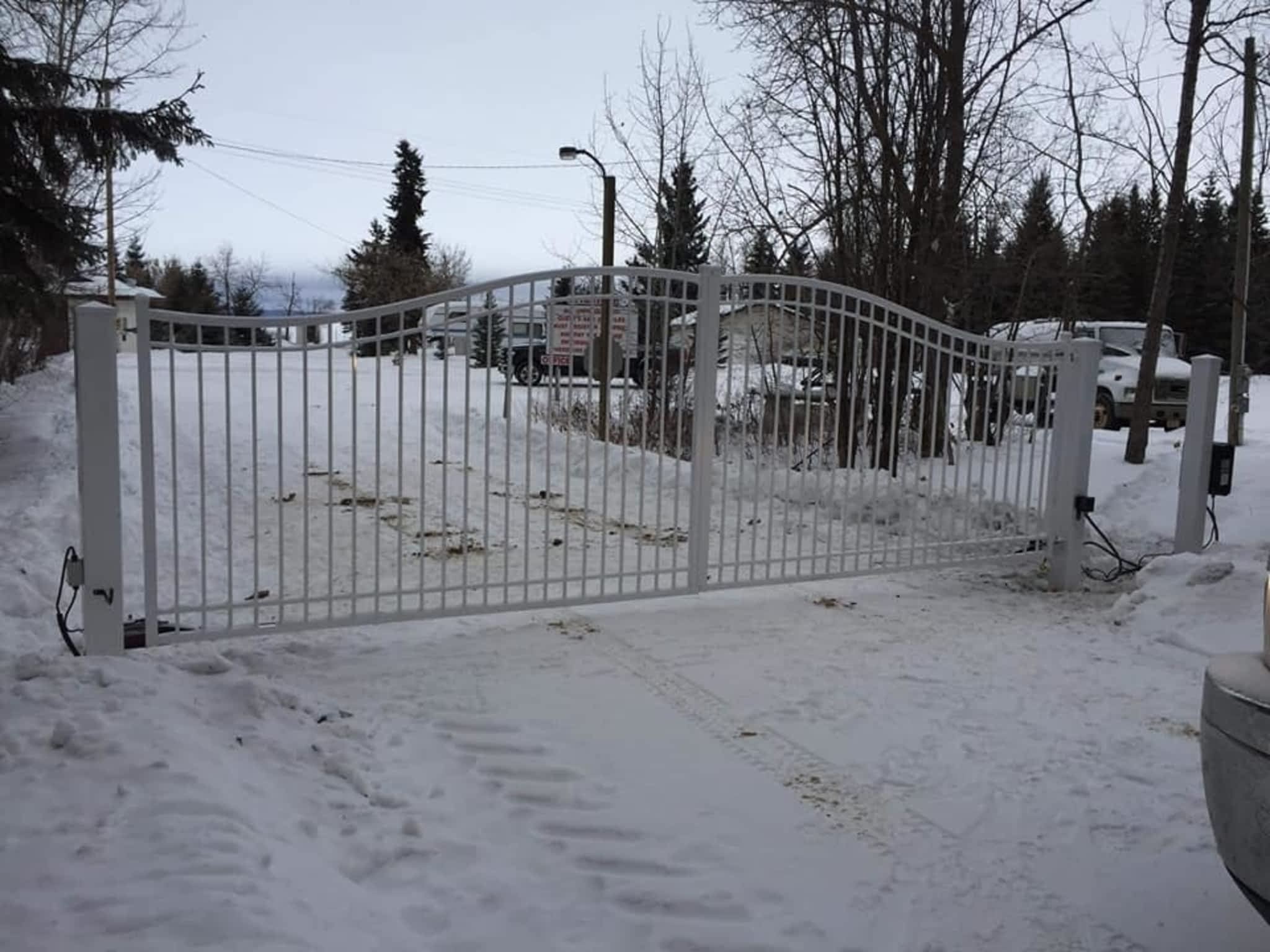 photo Alberta Gate & Fence