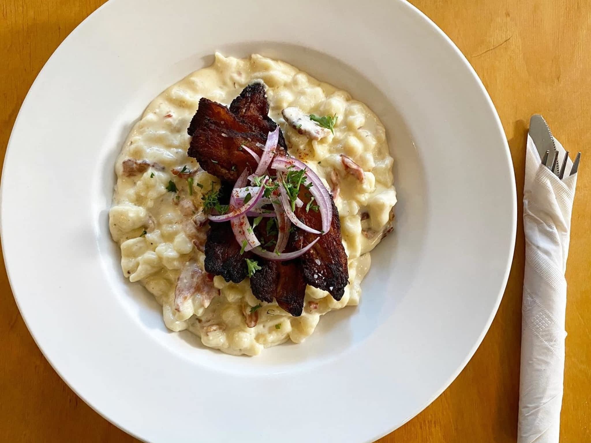 photo The Outer Clove Restaurant