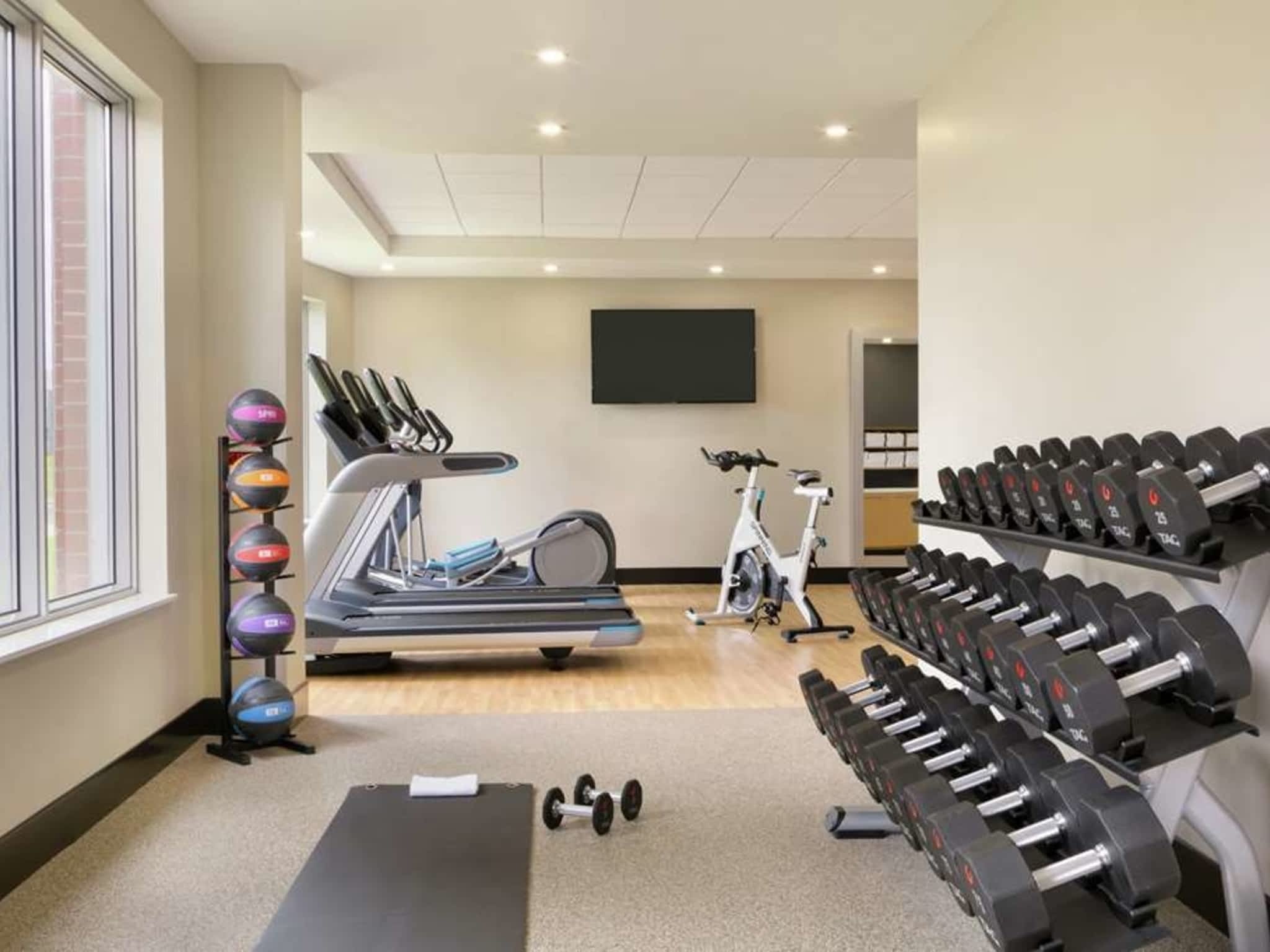 photo Embassy Suites by Hilton Montreal Airport