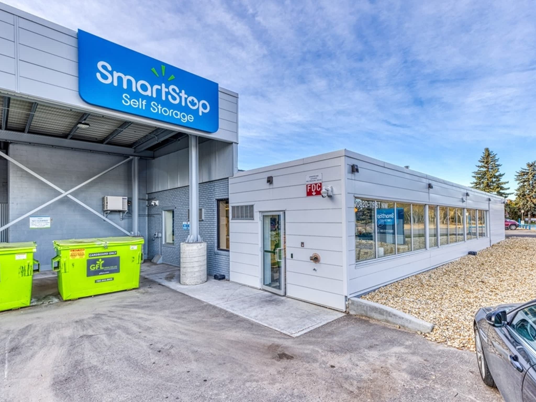 photo SmartStop Self Storage