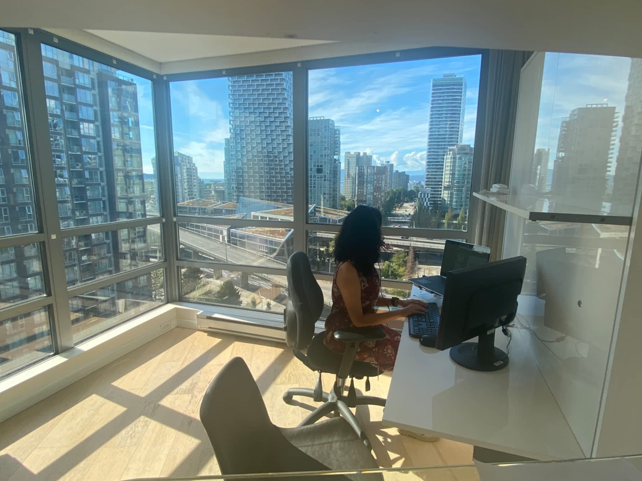 photo Web Design Vancouver VanComputer