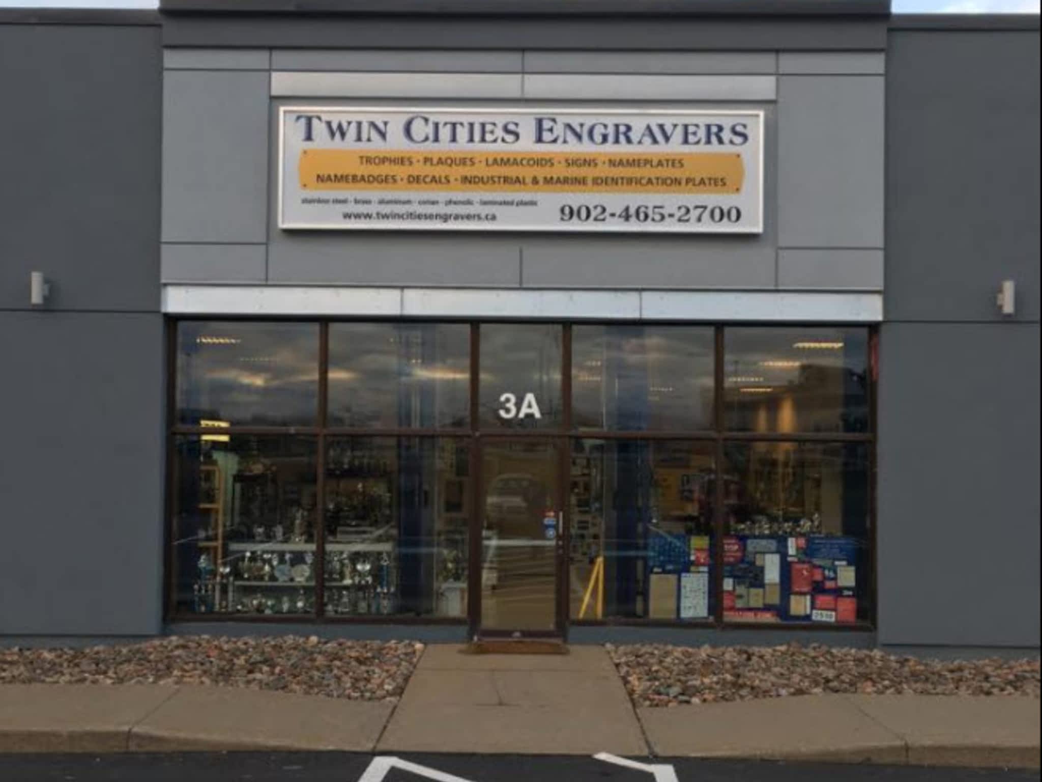 photo Twin Cities Engravers