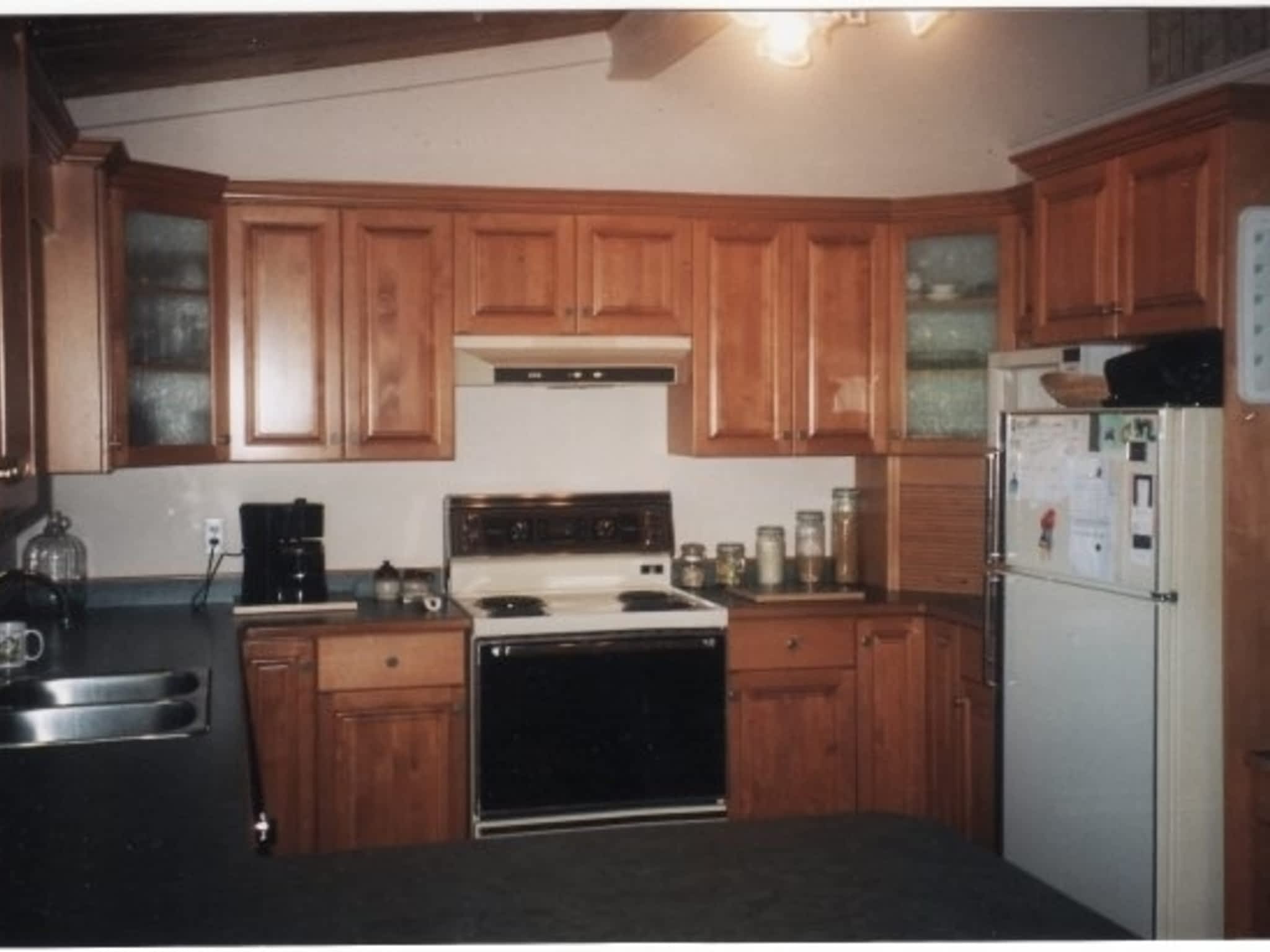 photo Qualicraft Custom Cabinets Ltd