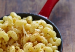 Where to find delicious mac n cheese in Victoria