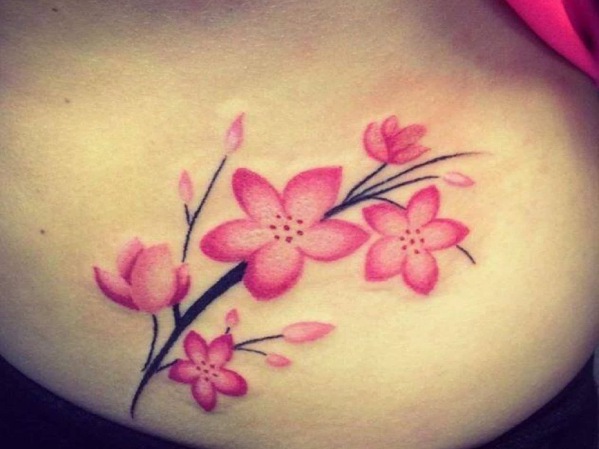 photo Divinelnk Tattoos & Piercing