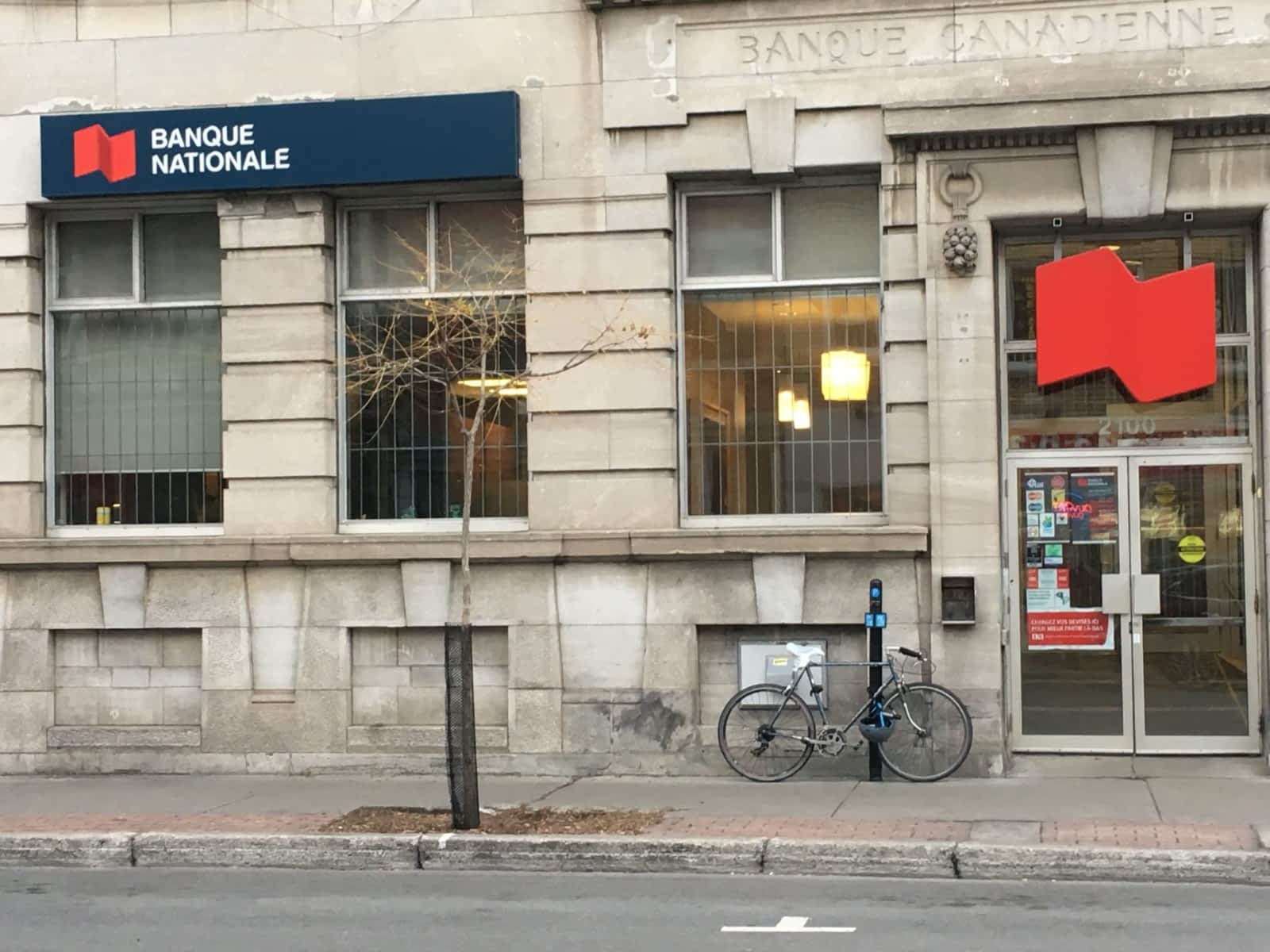 Banque Nationale Horaire d'ouverture 2100 av du MontRoyal E