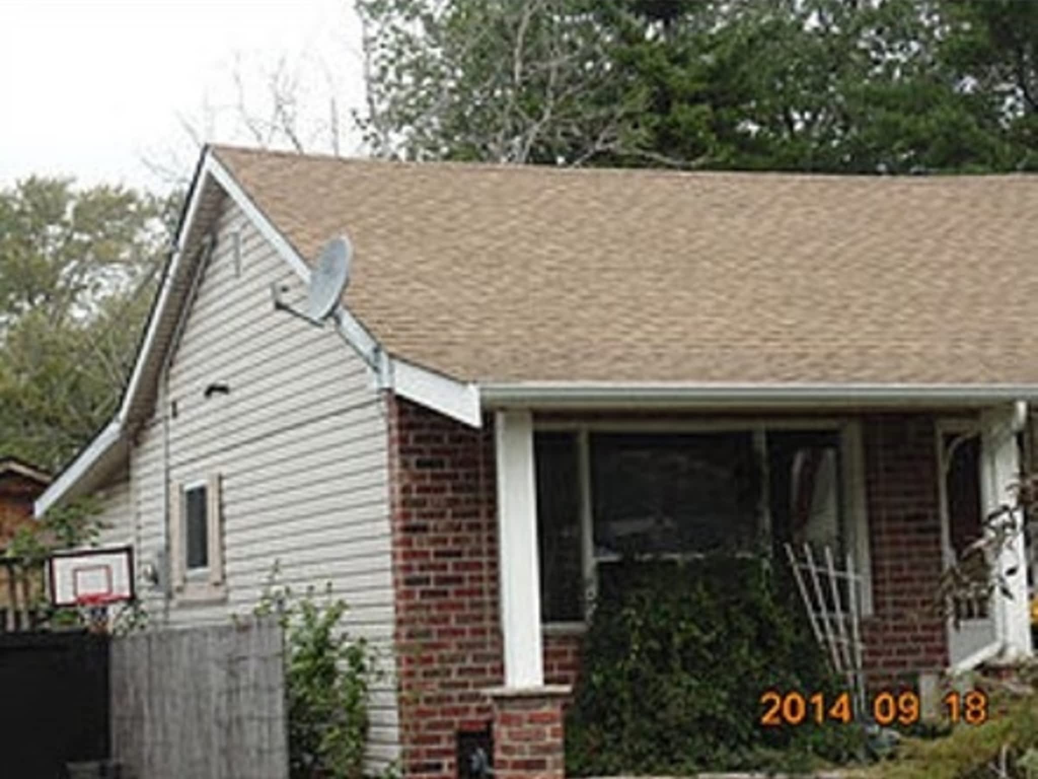 photo Frontline Roofing and Exteriors