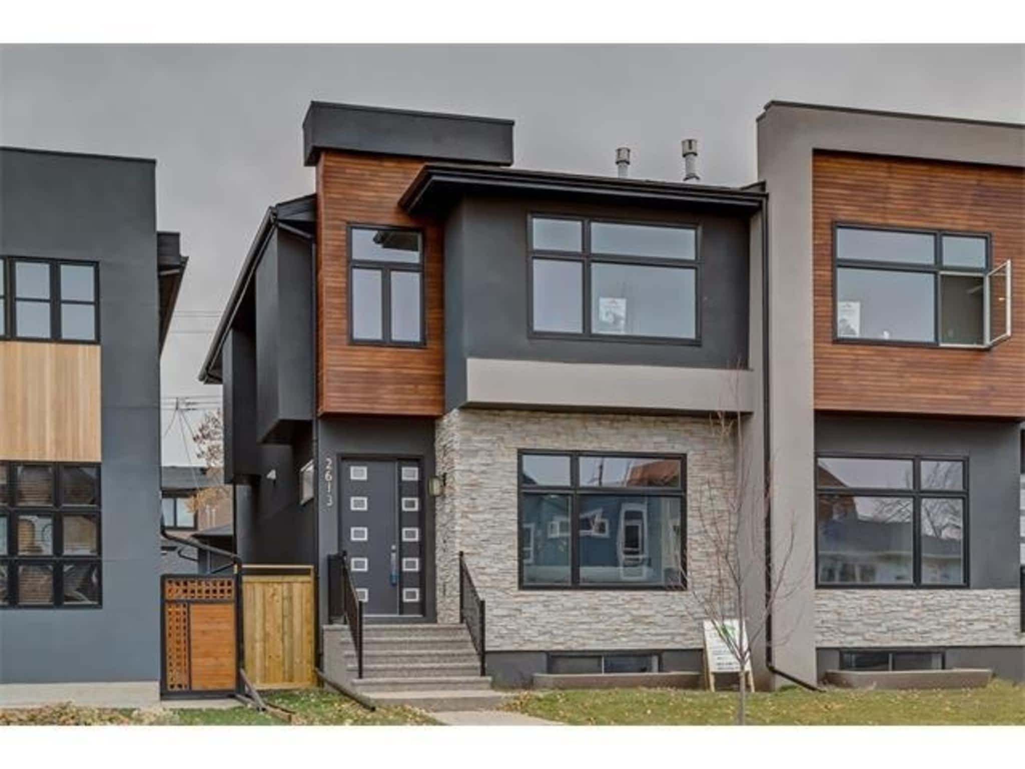 photo Devine Custom Homes