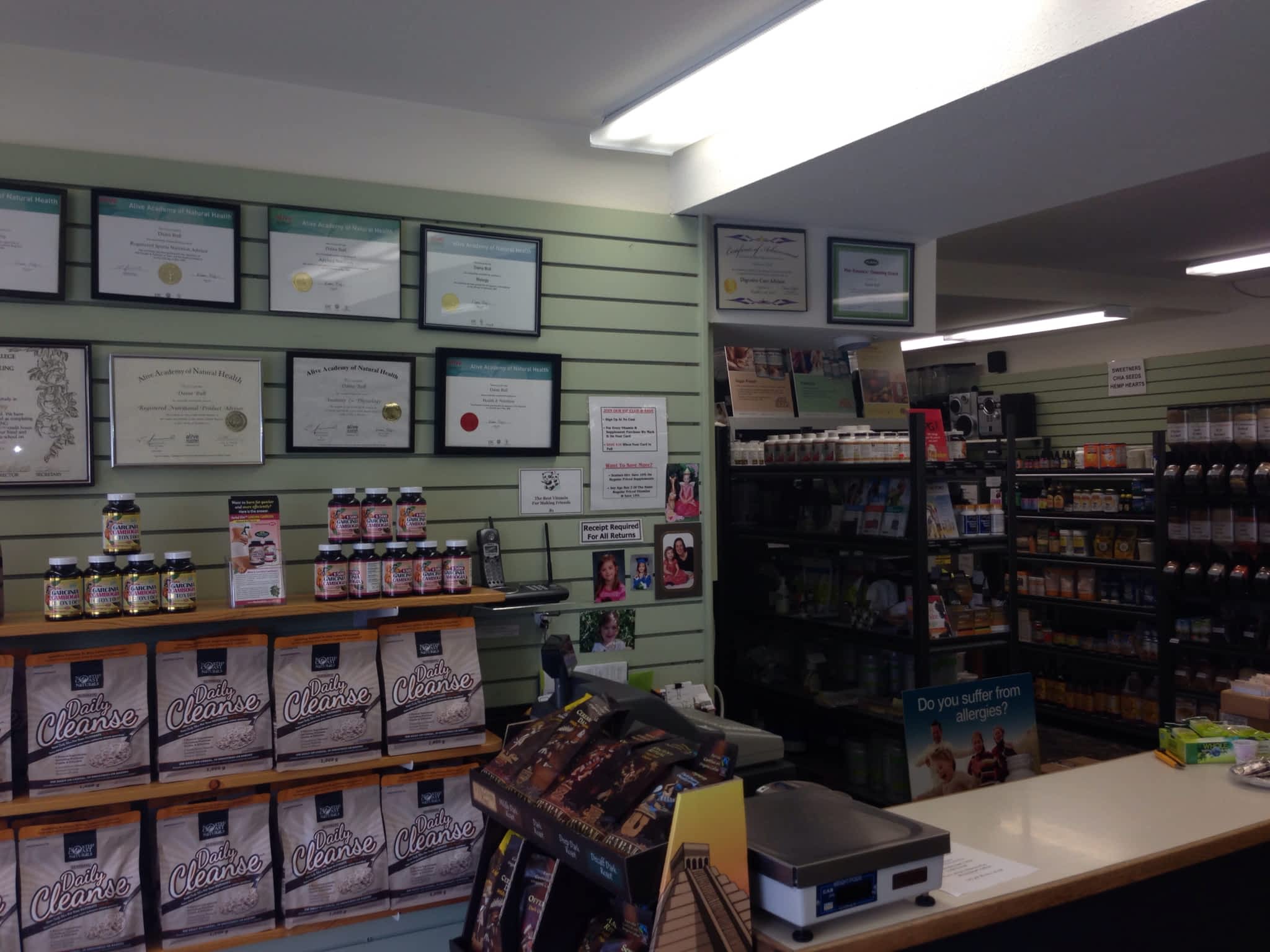 photo Anna's Vitamins Plus Ltd