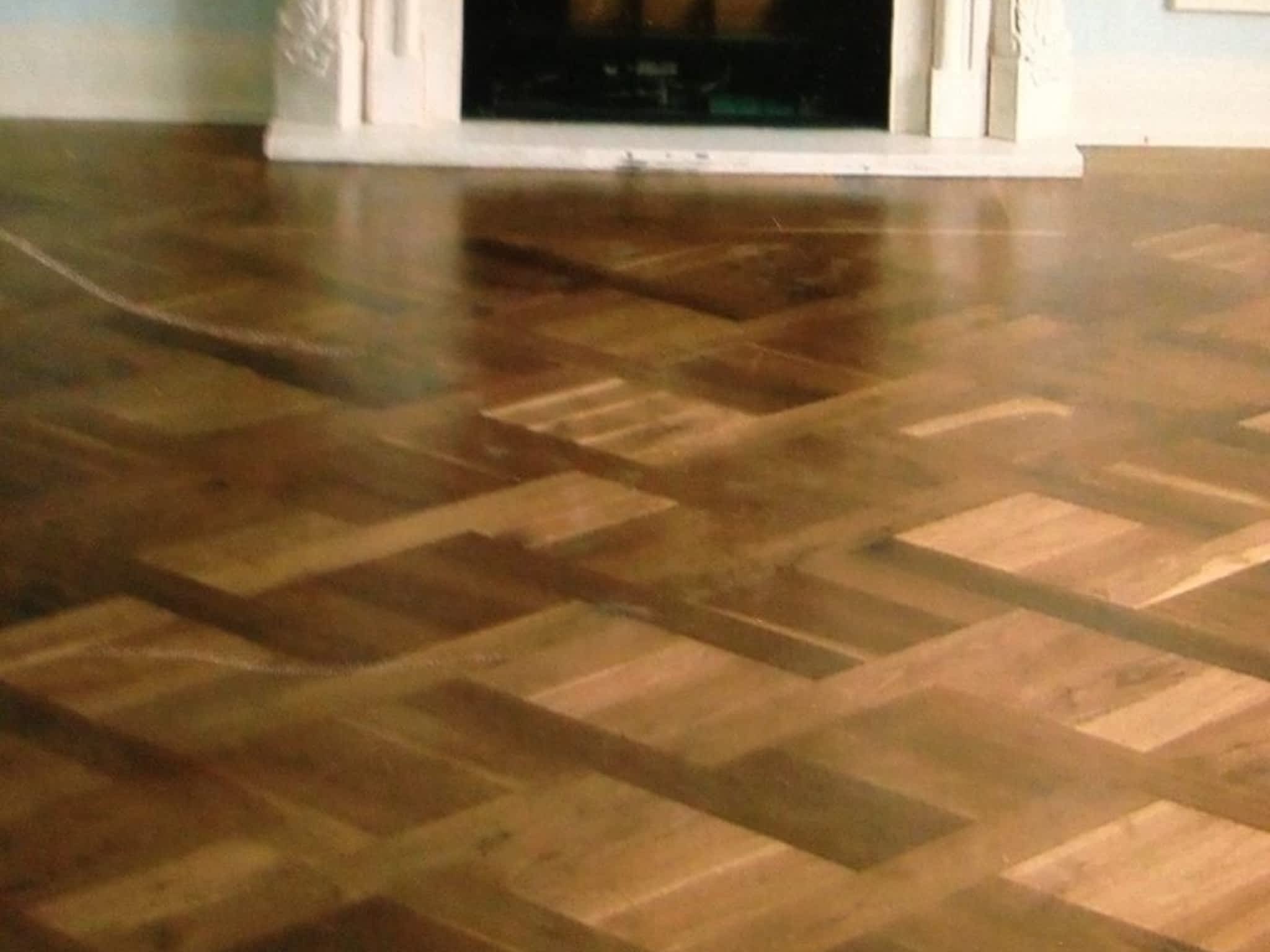 photo Exclusive Hardwood Flooring Ltd