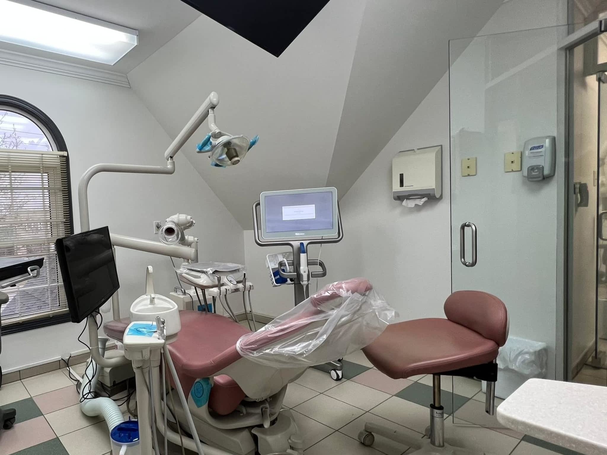 photo Cosmo Dental Centre