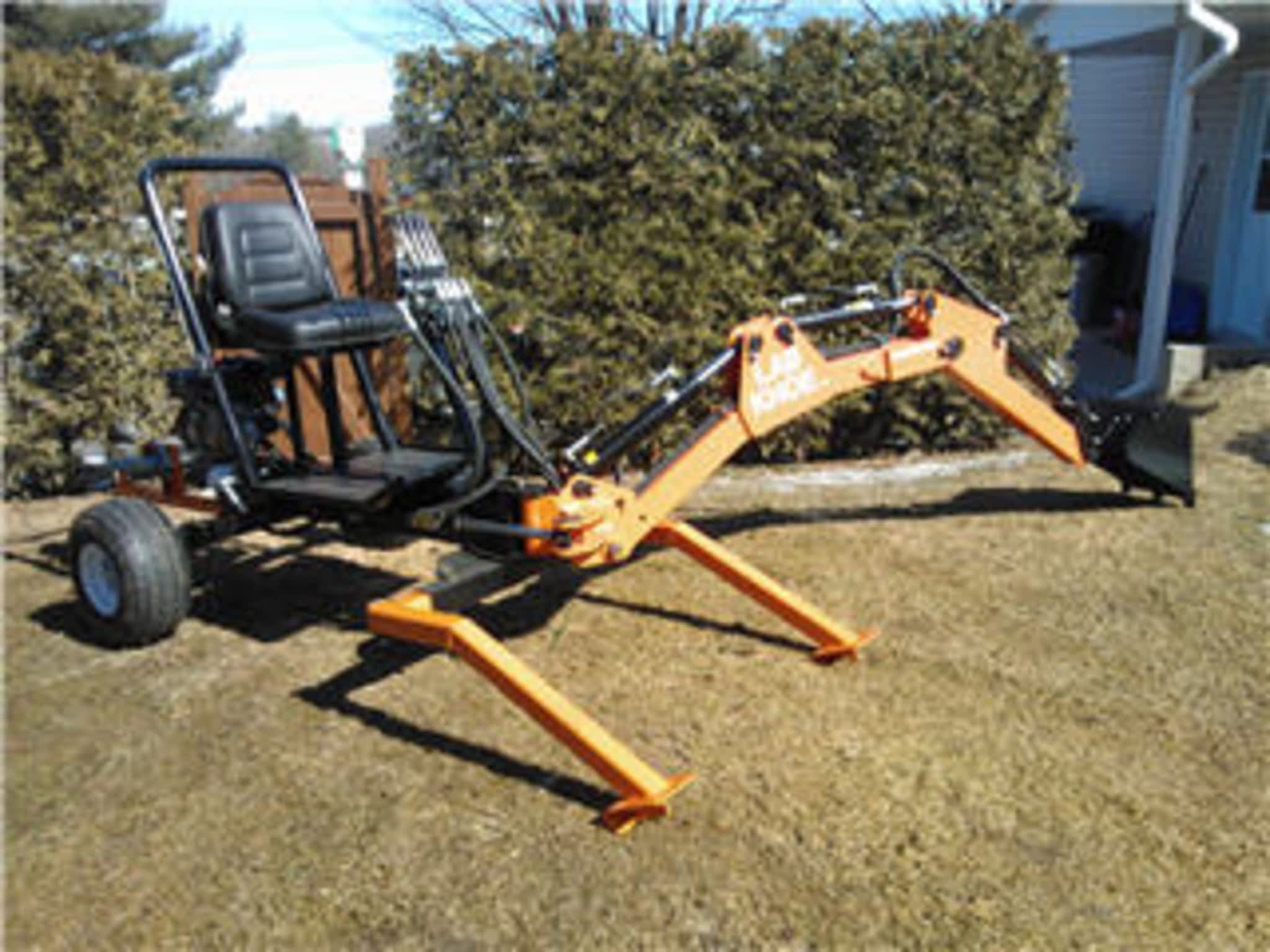 photo Mini-Excavatrice Remorquable Labkhoe