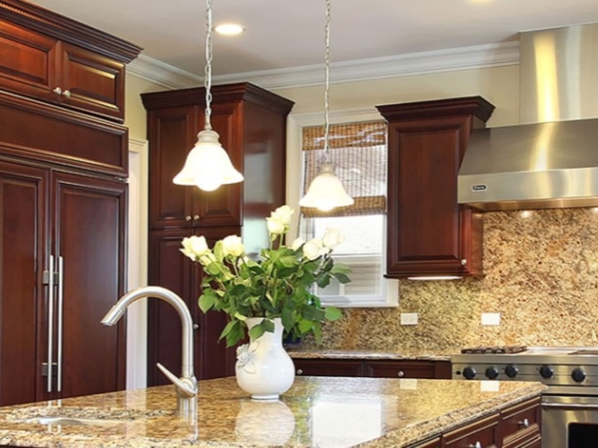 photo The Kamloops Lampost Ltd