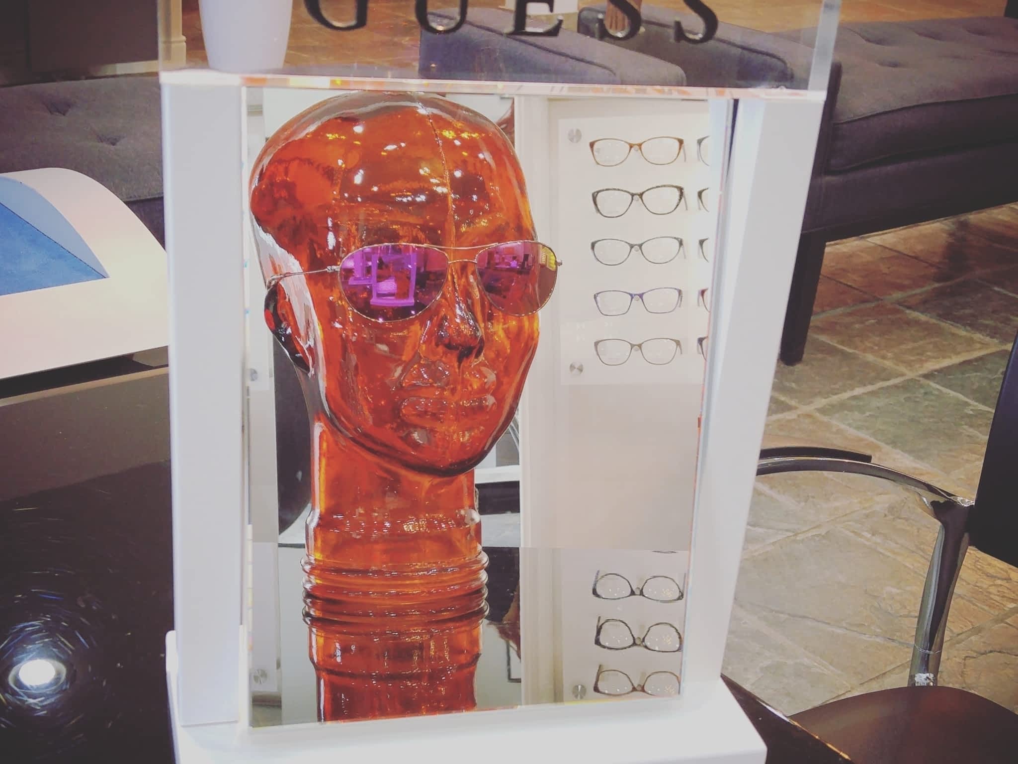 photo Eyeland Optometry