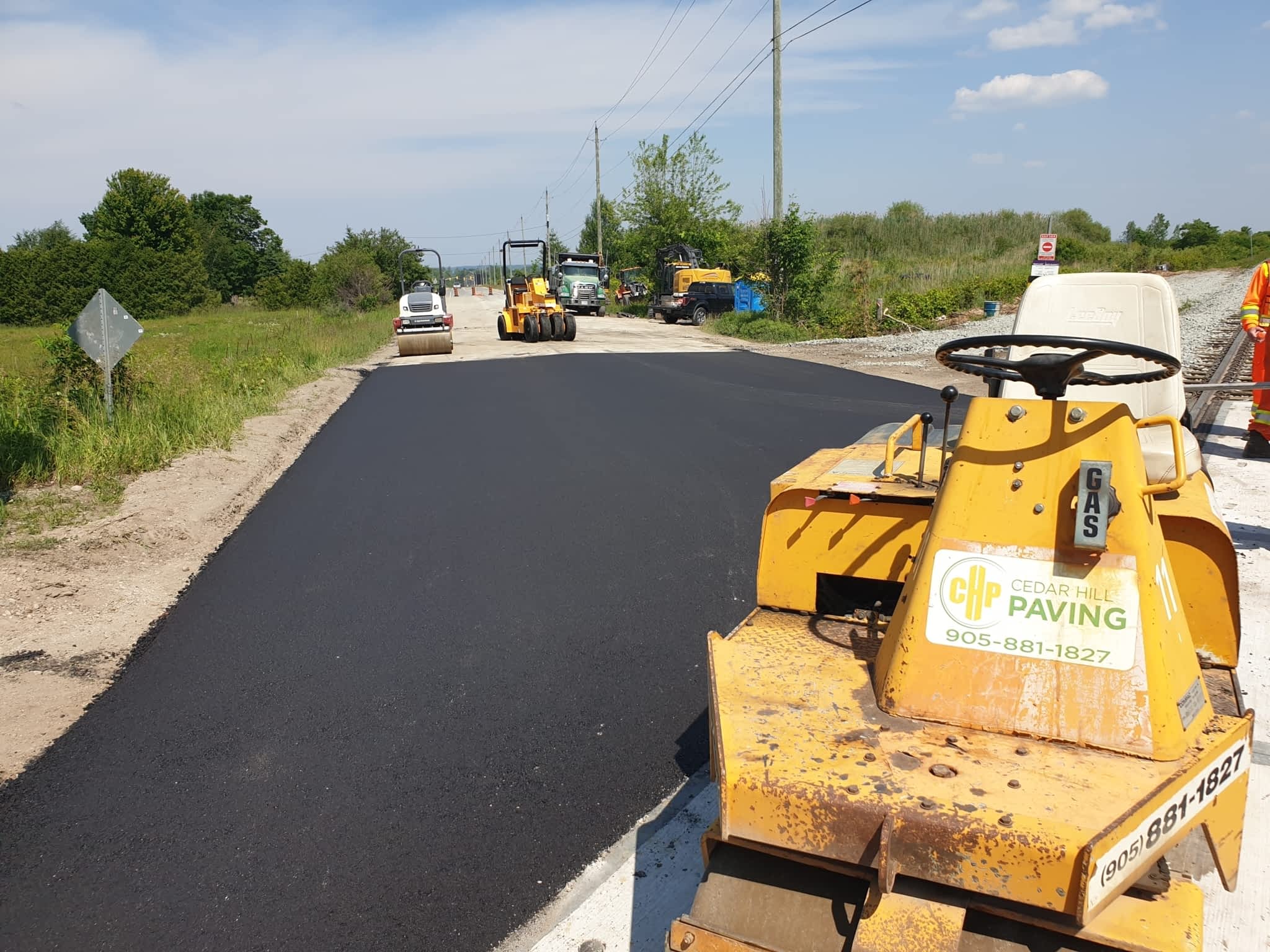 photo Cedar Hill Paving Ltd