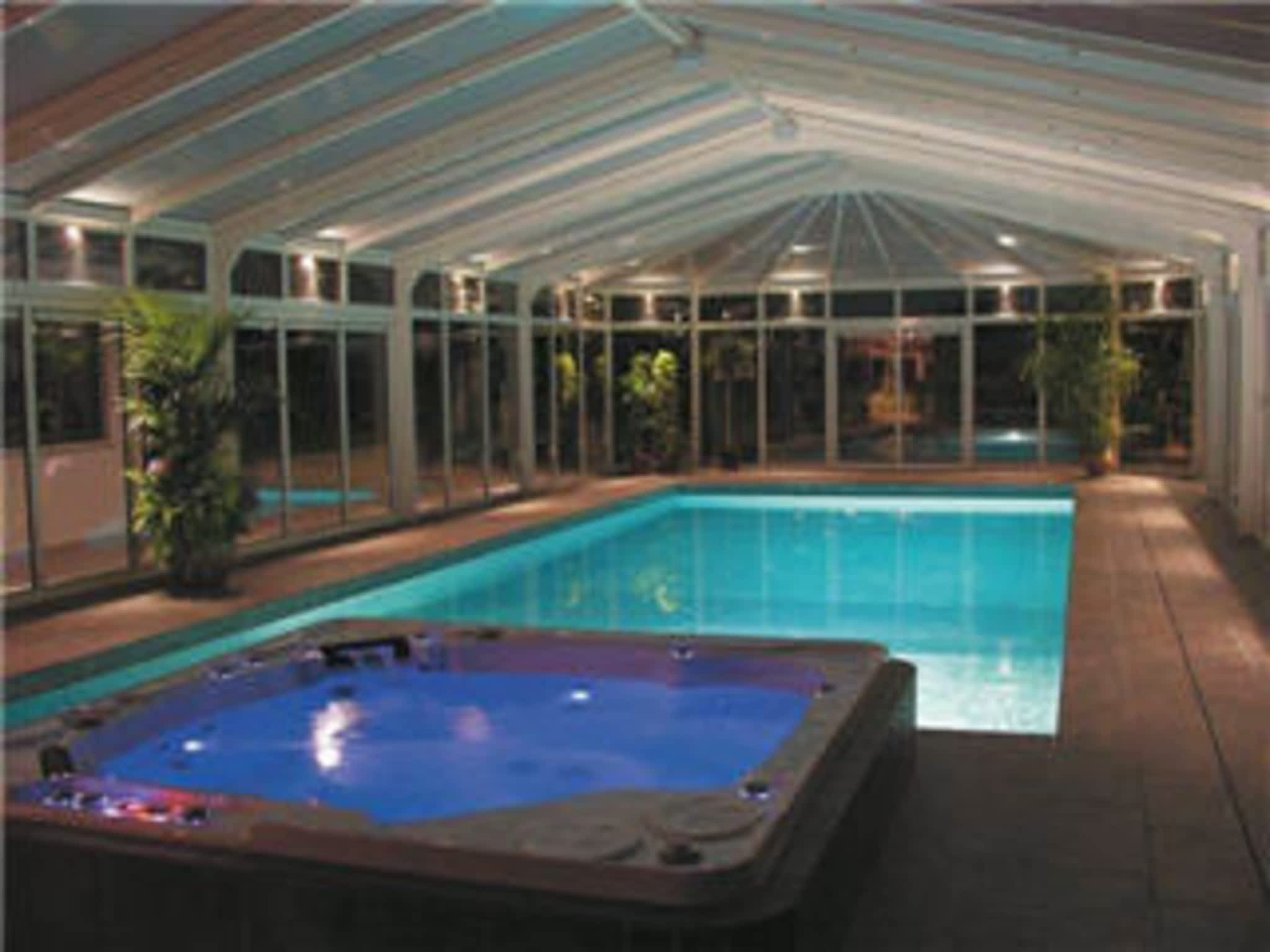 photo Aquacade Pools And Spas Ltd