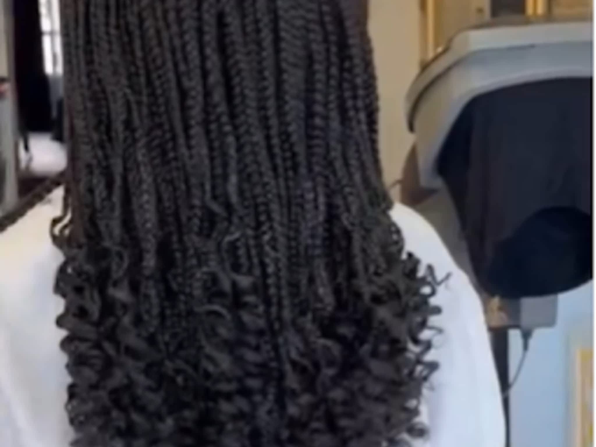 photo Amani Hair Studio Montreal