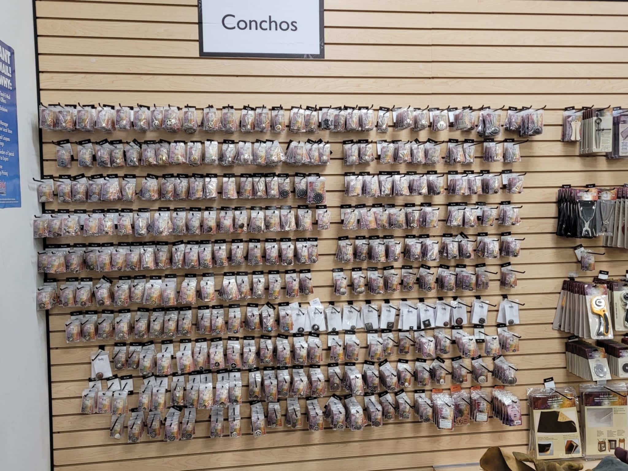 photo Tandy Leather Halifax - 707