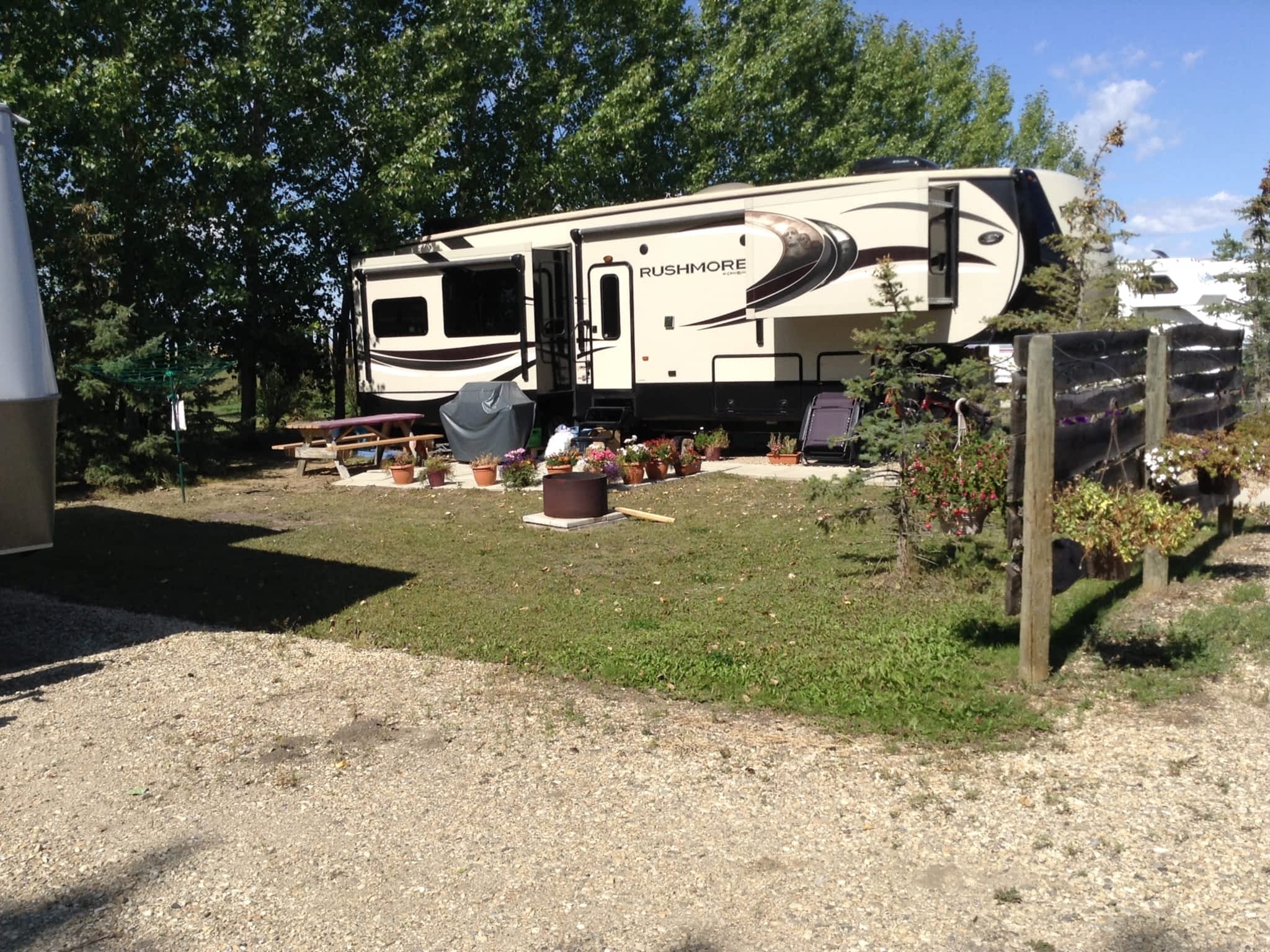 photo Blue Sky RV Park