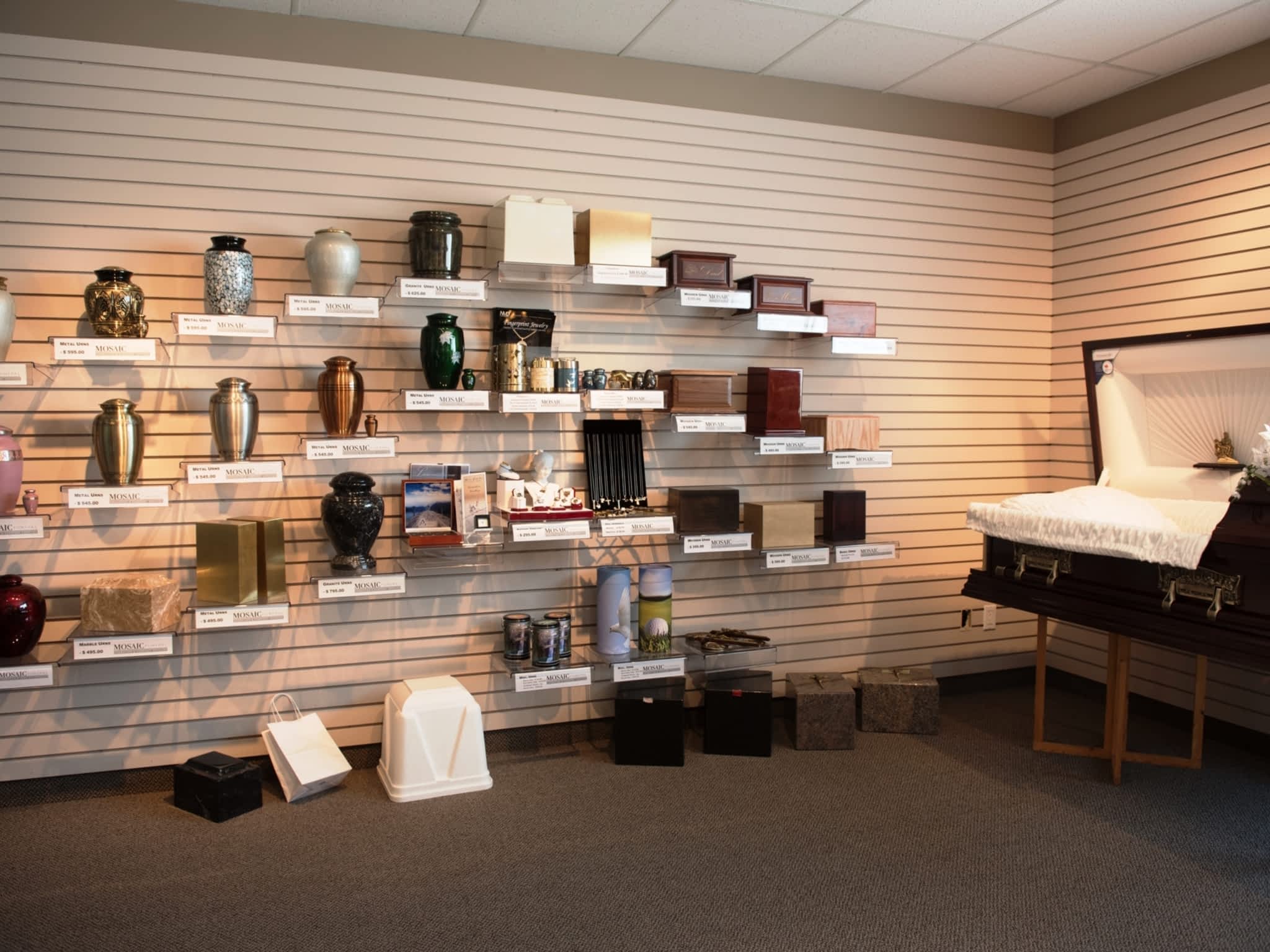 Lowndes Funeral Home And Crematory - ticfrge