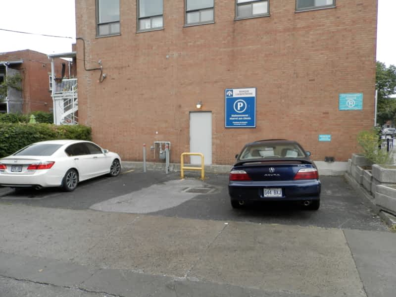 photo Laurentian Bank - Fleury branch