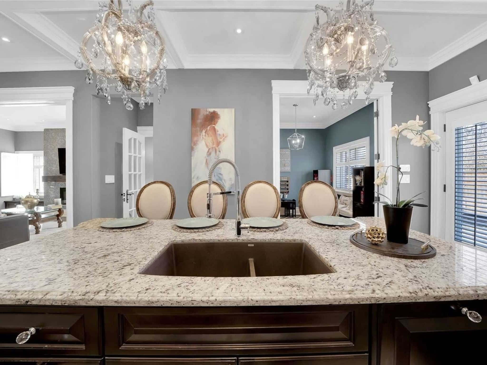 photo Pine & Brass Design Co.