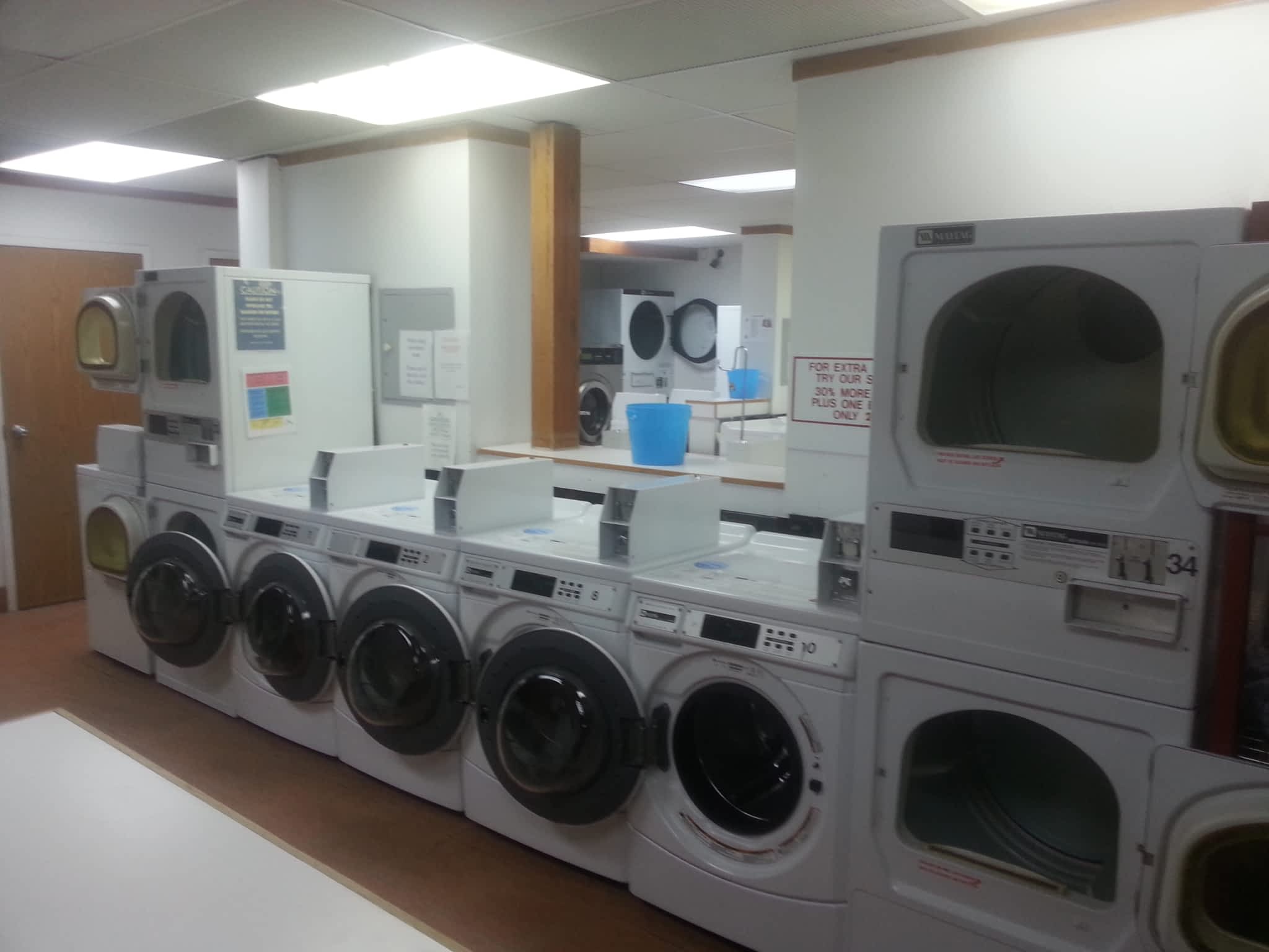 photo Marion Plaza Laundry Centre