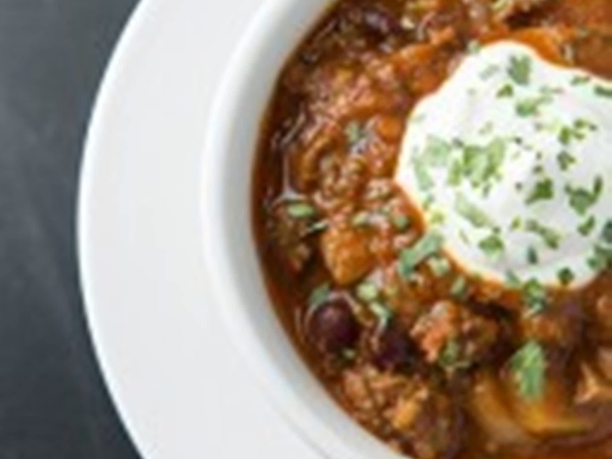 photo Mae's Elite Foods & Catering Inc