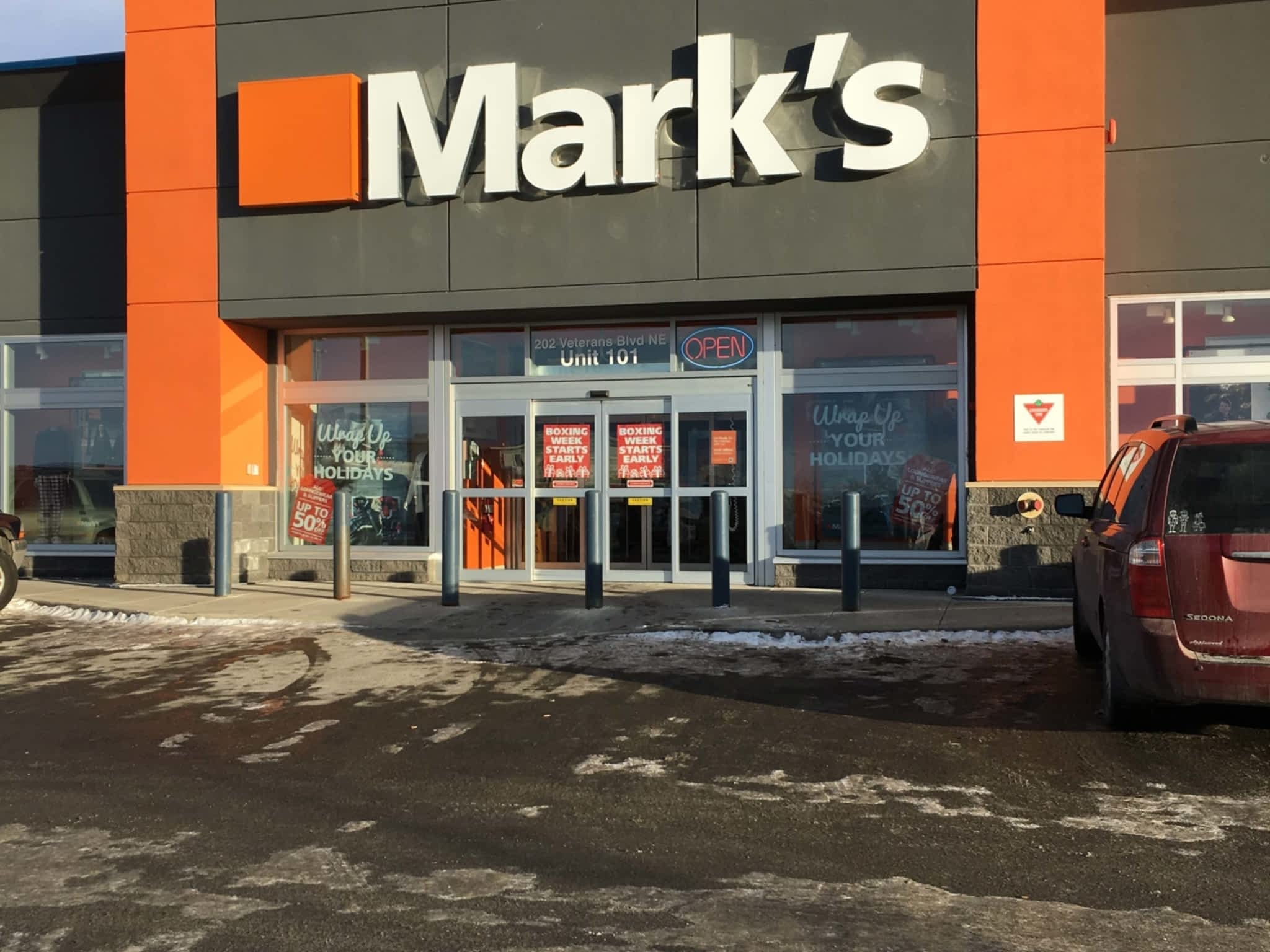 Mark's Work Wearhouse - Airdrie, AB - 101-202 Veterans Blvd NE | Canpages