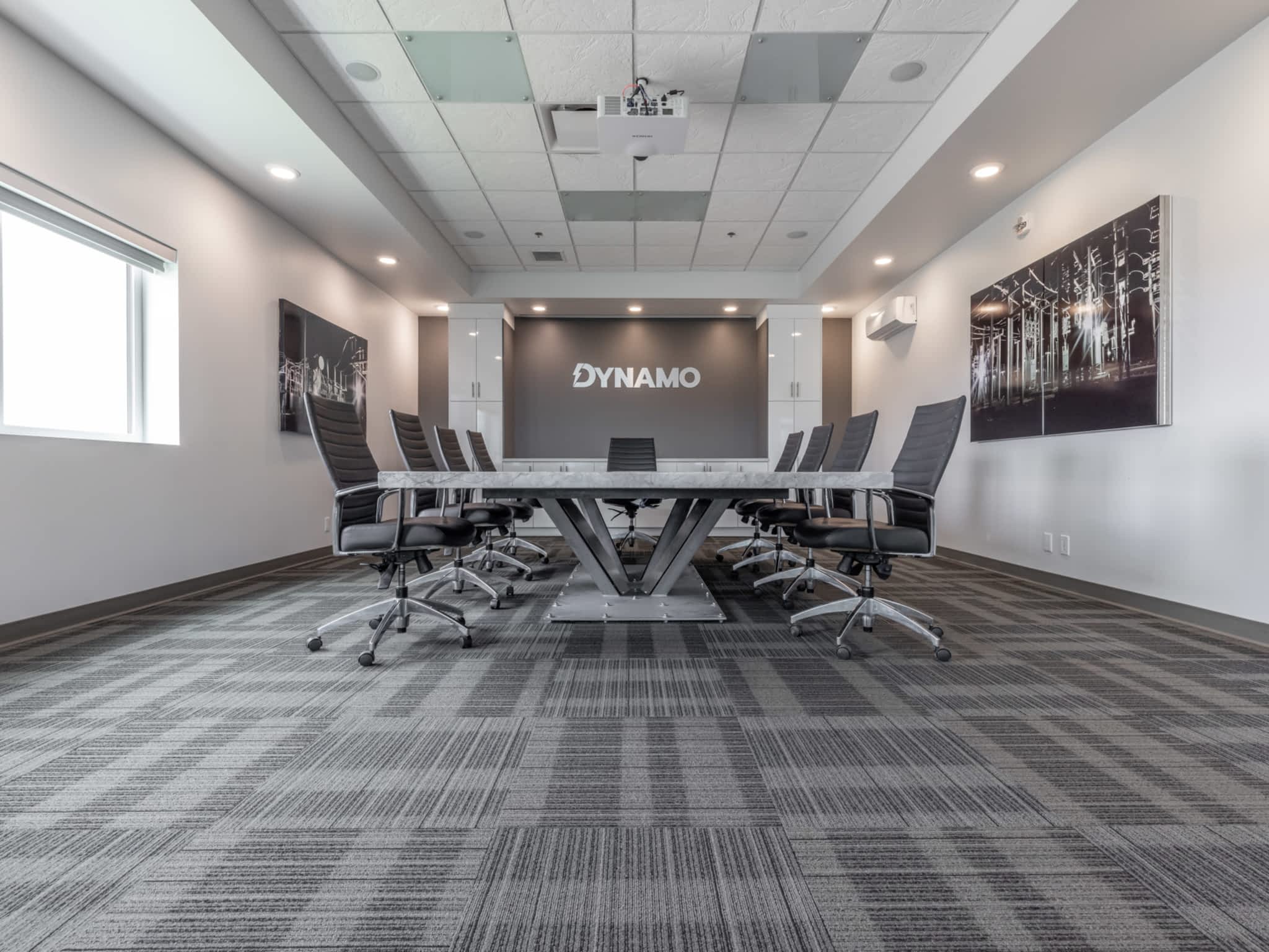 photo Dynamo Electric