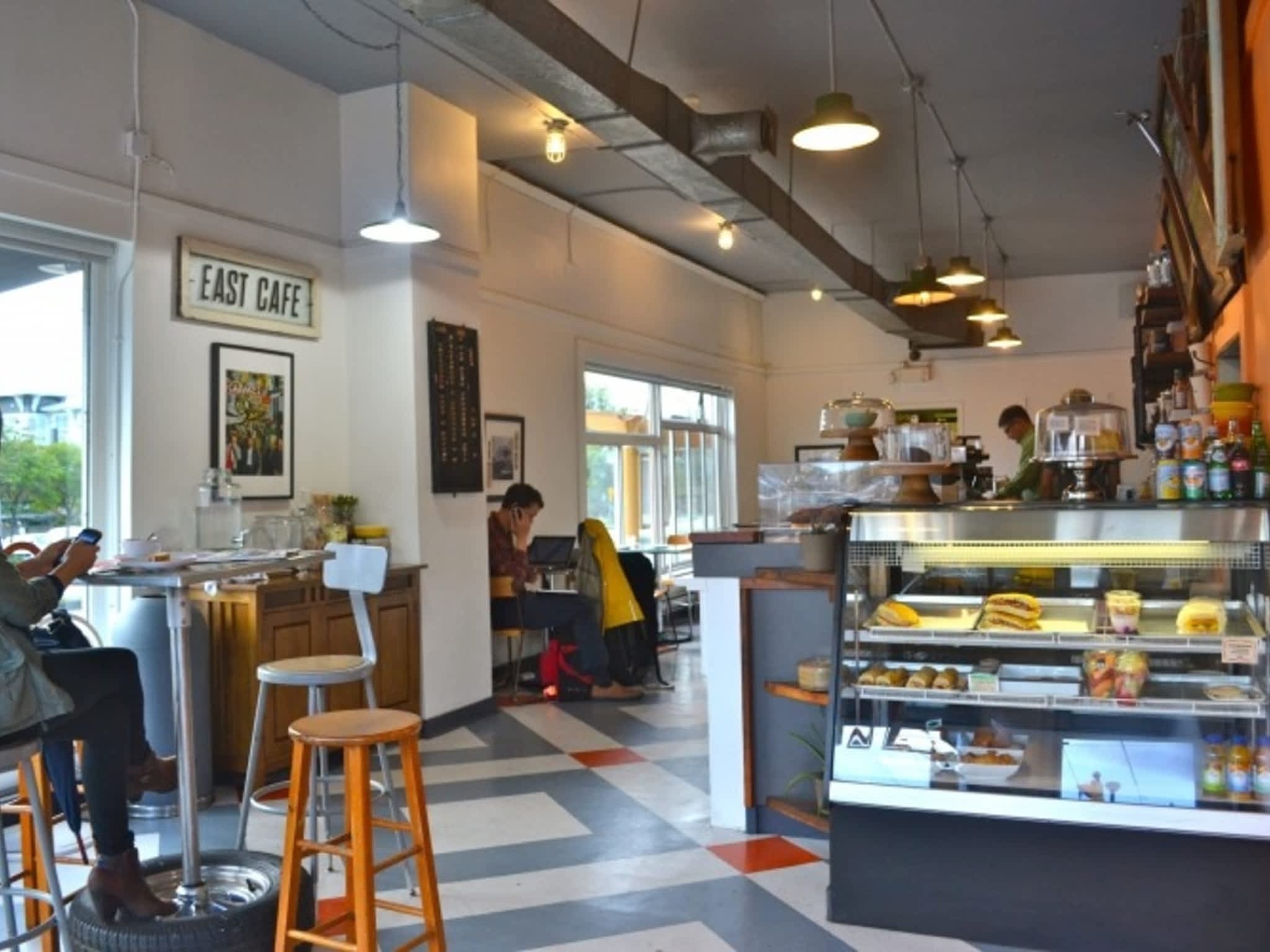 photo East Café