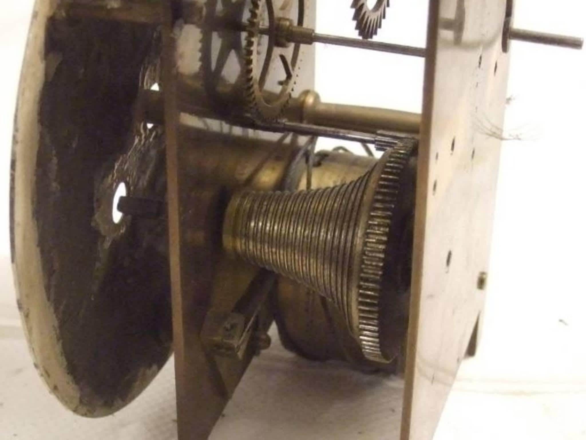 photo Kennett Clocks