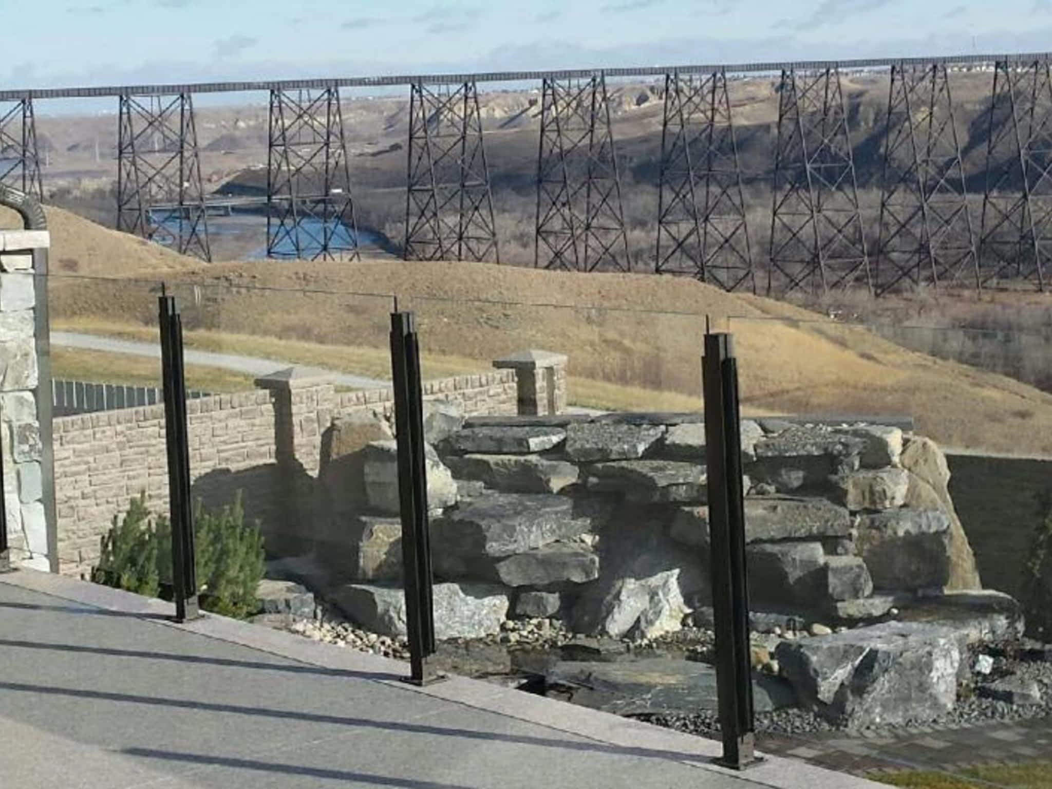 photo Canpro Deck & Rail