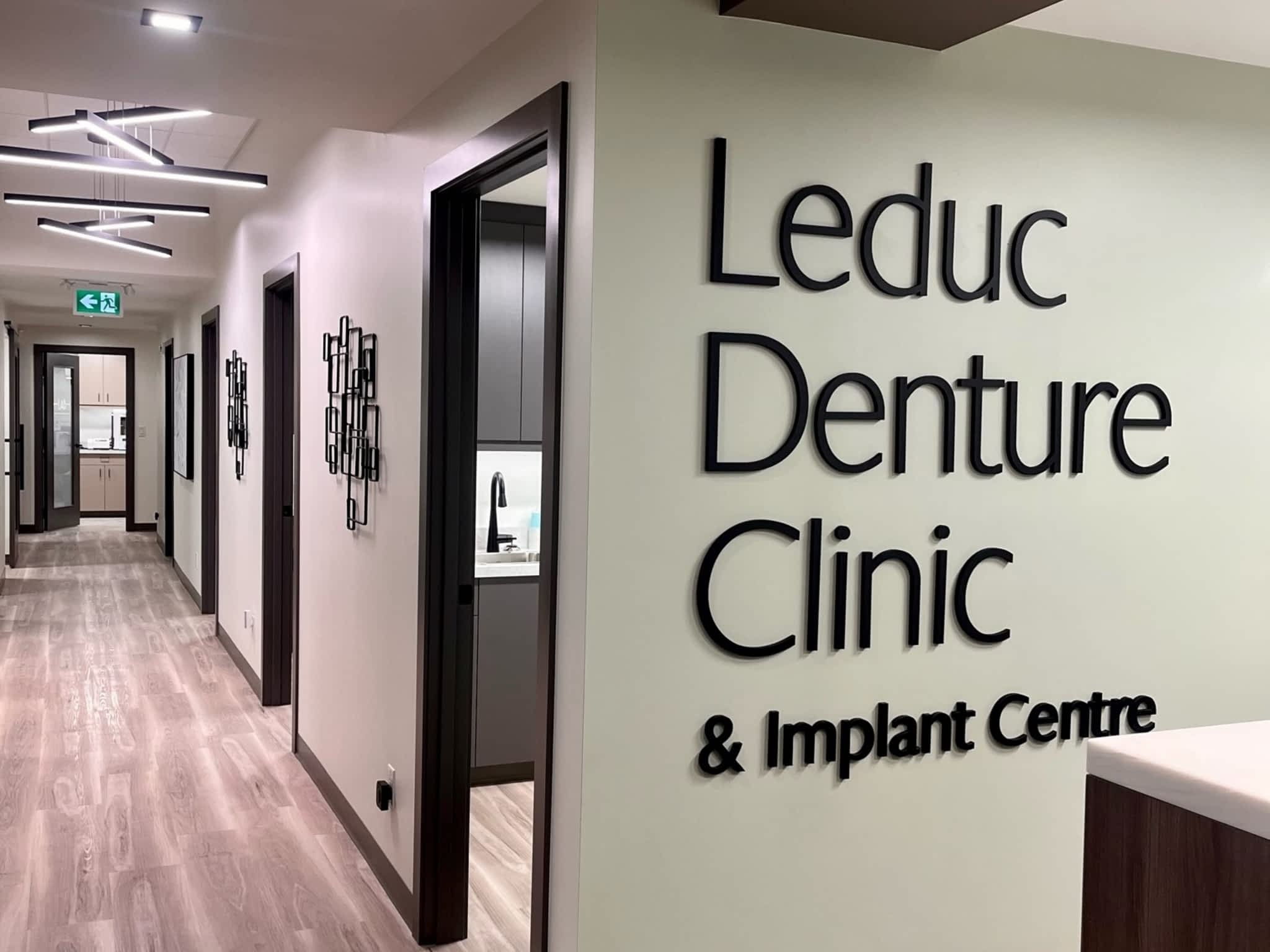 photo Leduc Denture Clinic