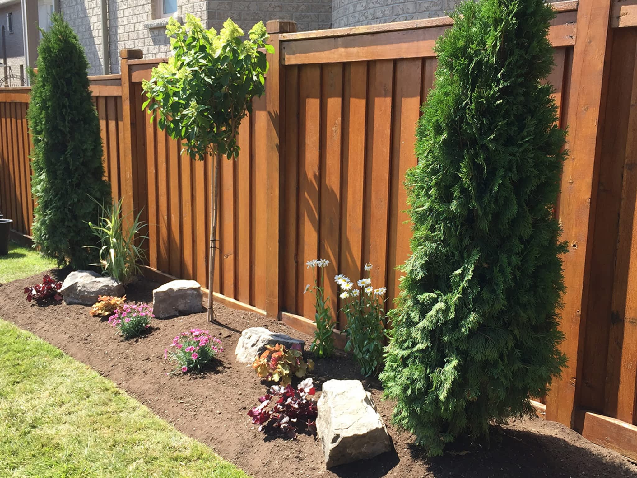 photo Northern Lakes Landscaping