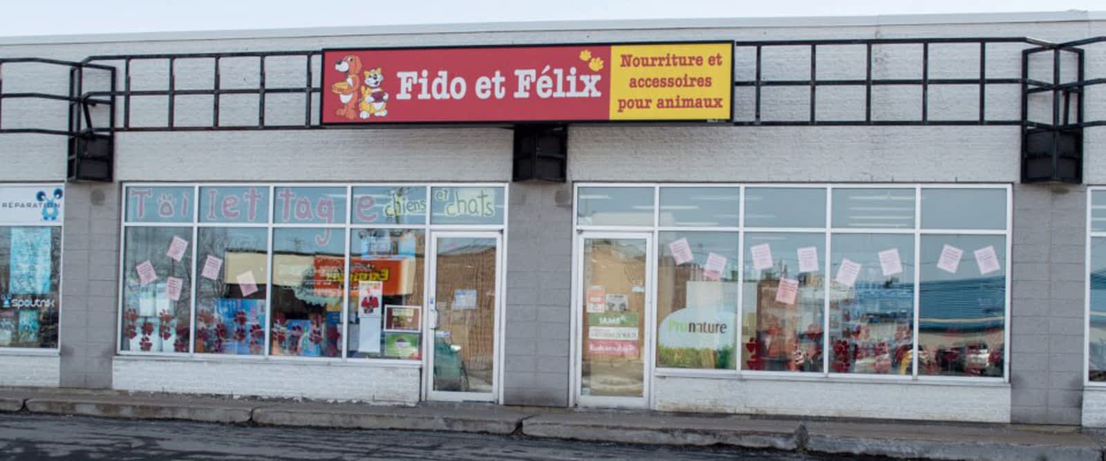 Fido u0026 Felix - Opening Hours - 820, boul de Périgny, Chambly, QC