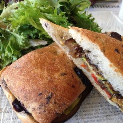 Toi; Moi & Cafe - Breakfast Restaurants